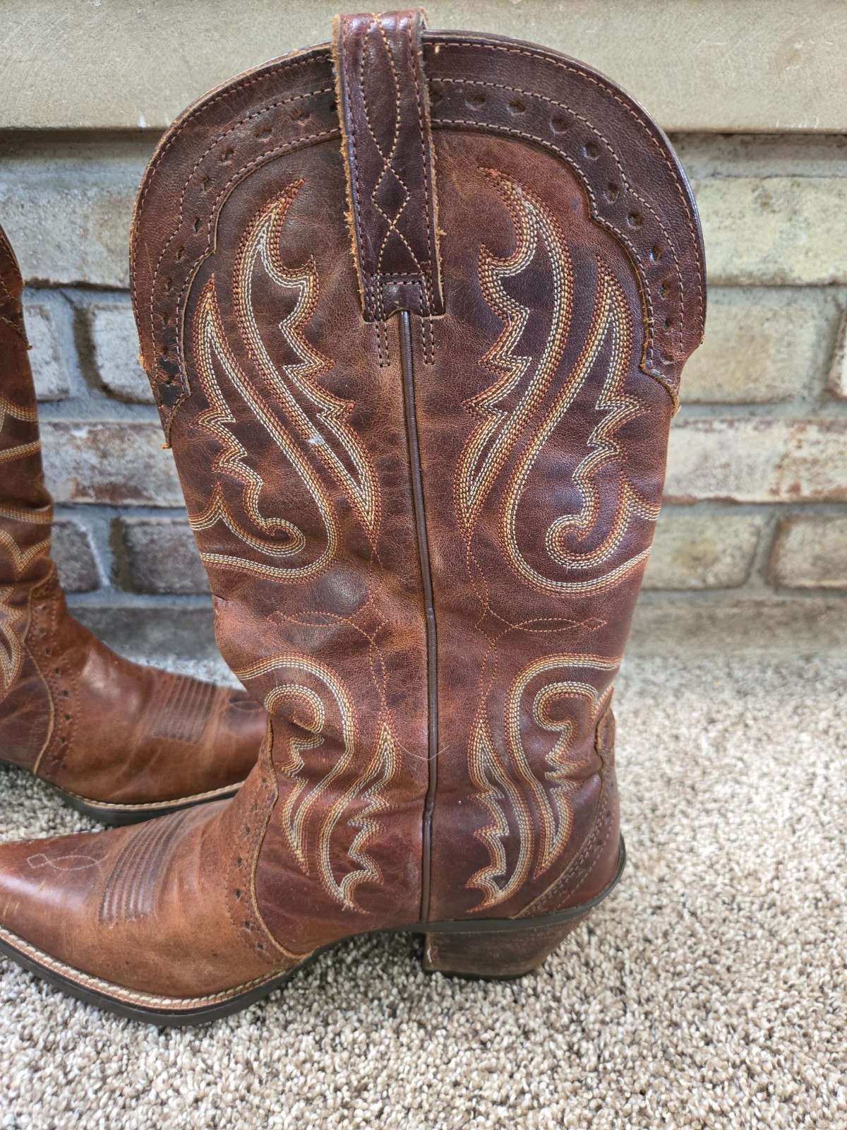 Ariat ATS Brown Leather Western Cowboy Boots Womans Sz 9.5B 10005908 Snip Toe