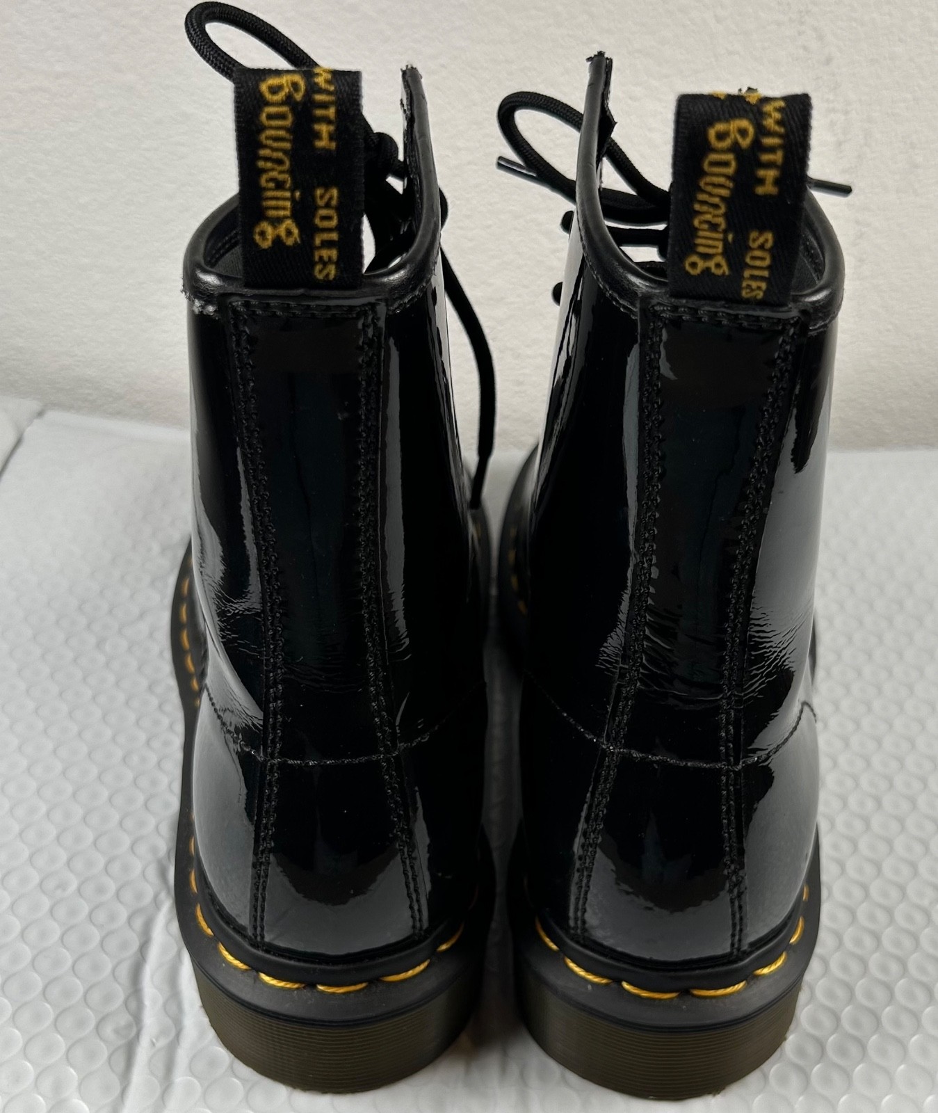 Dr. Martens 1460 Black Patent Leather Combat Boots Women’s Size 7 EU 38 UK 5 JP