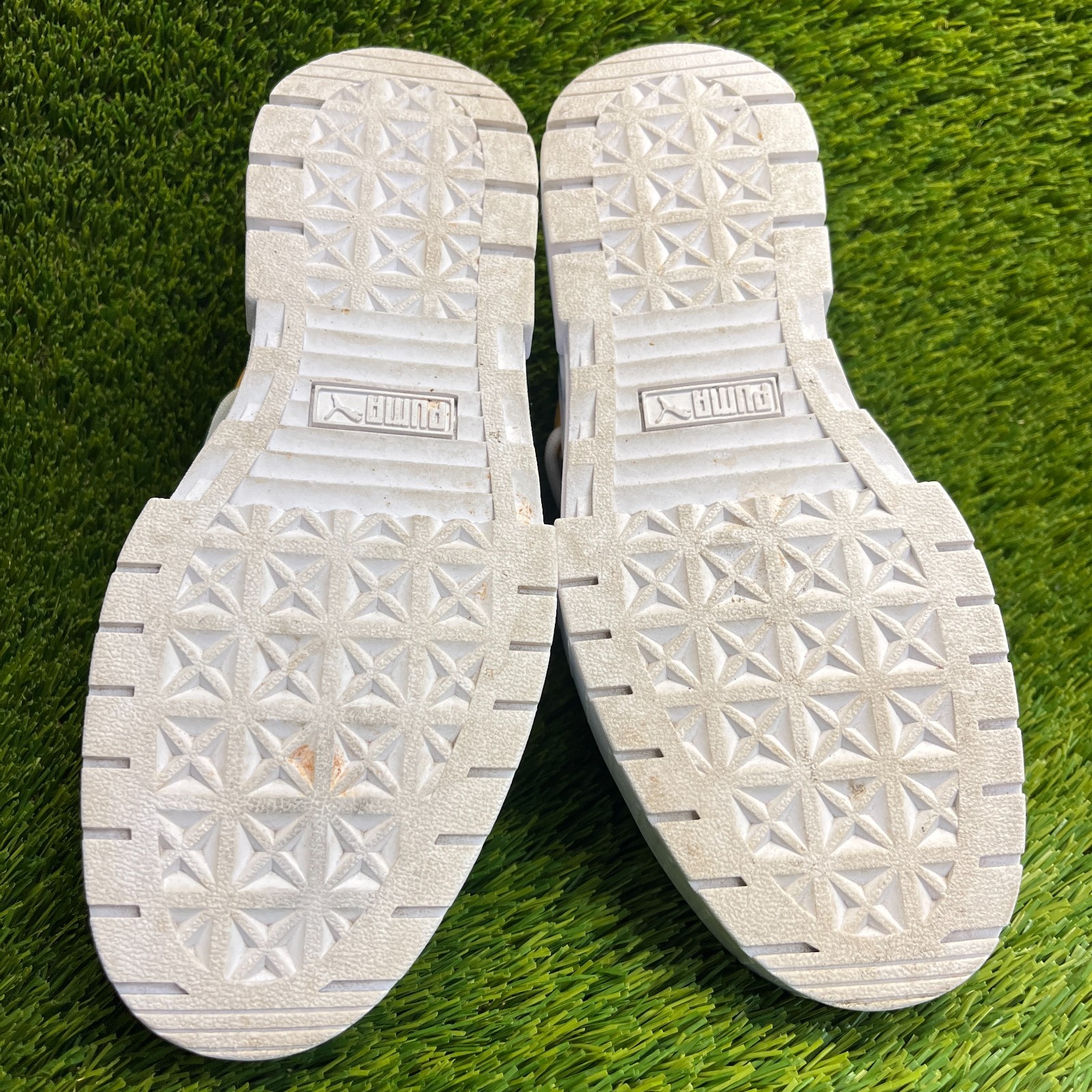 Puma Mayze Womens Size 8.5 Cream Gray White Athletic Training Shoes Sneakers