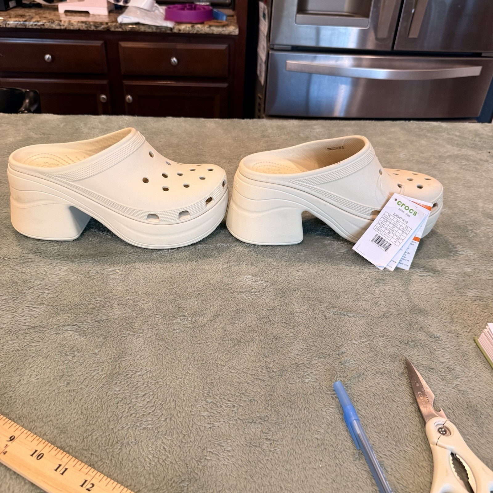 Crocs Siren Clog Platform Block High Heels Bone/Biege Slip On Women 11, Men 9