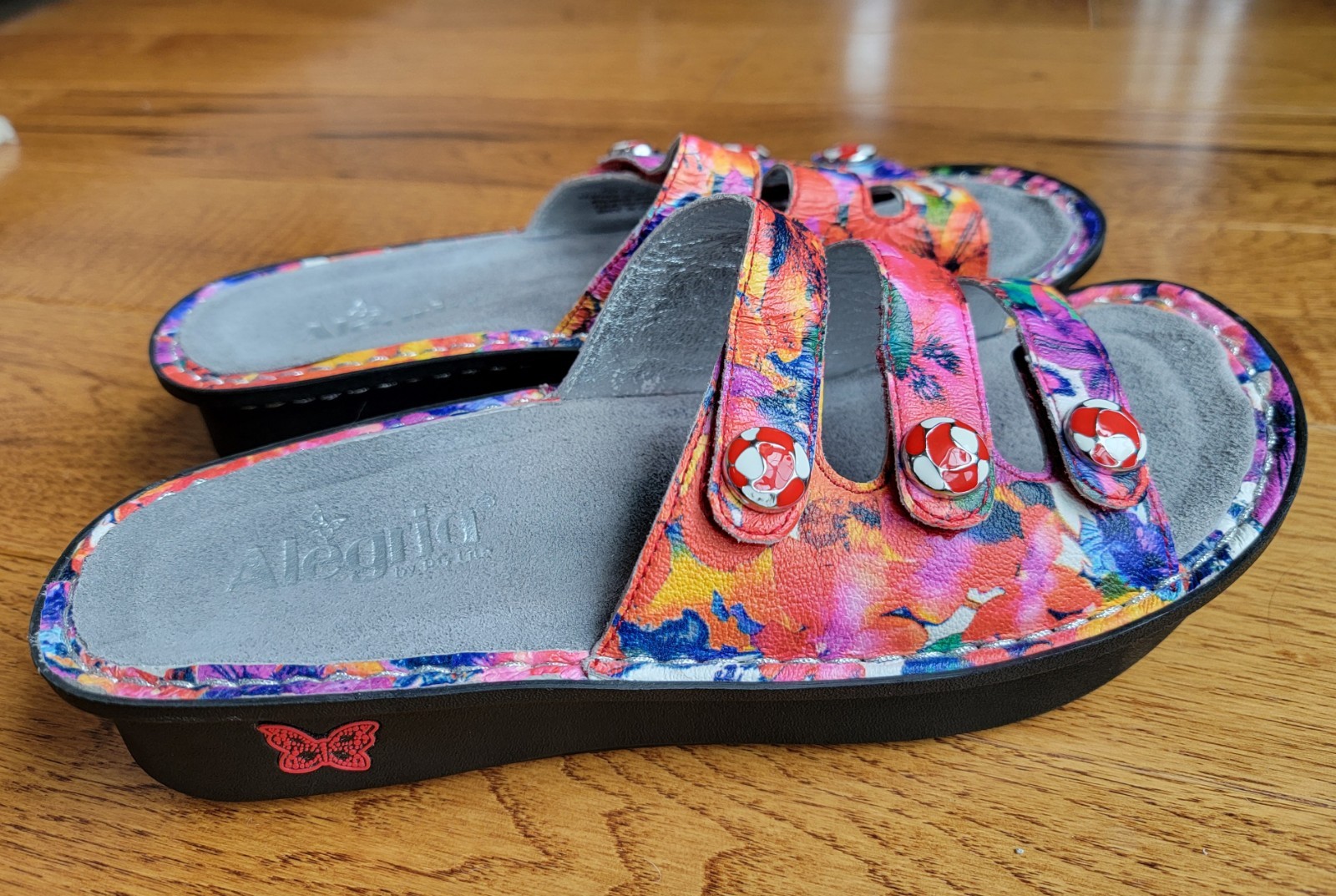 Alegria Fiona Sandals Women’s 39 US 9 Iris Floral Triple Strap Wedge Slip-On