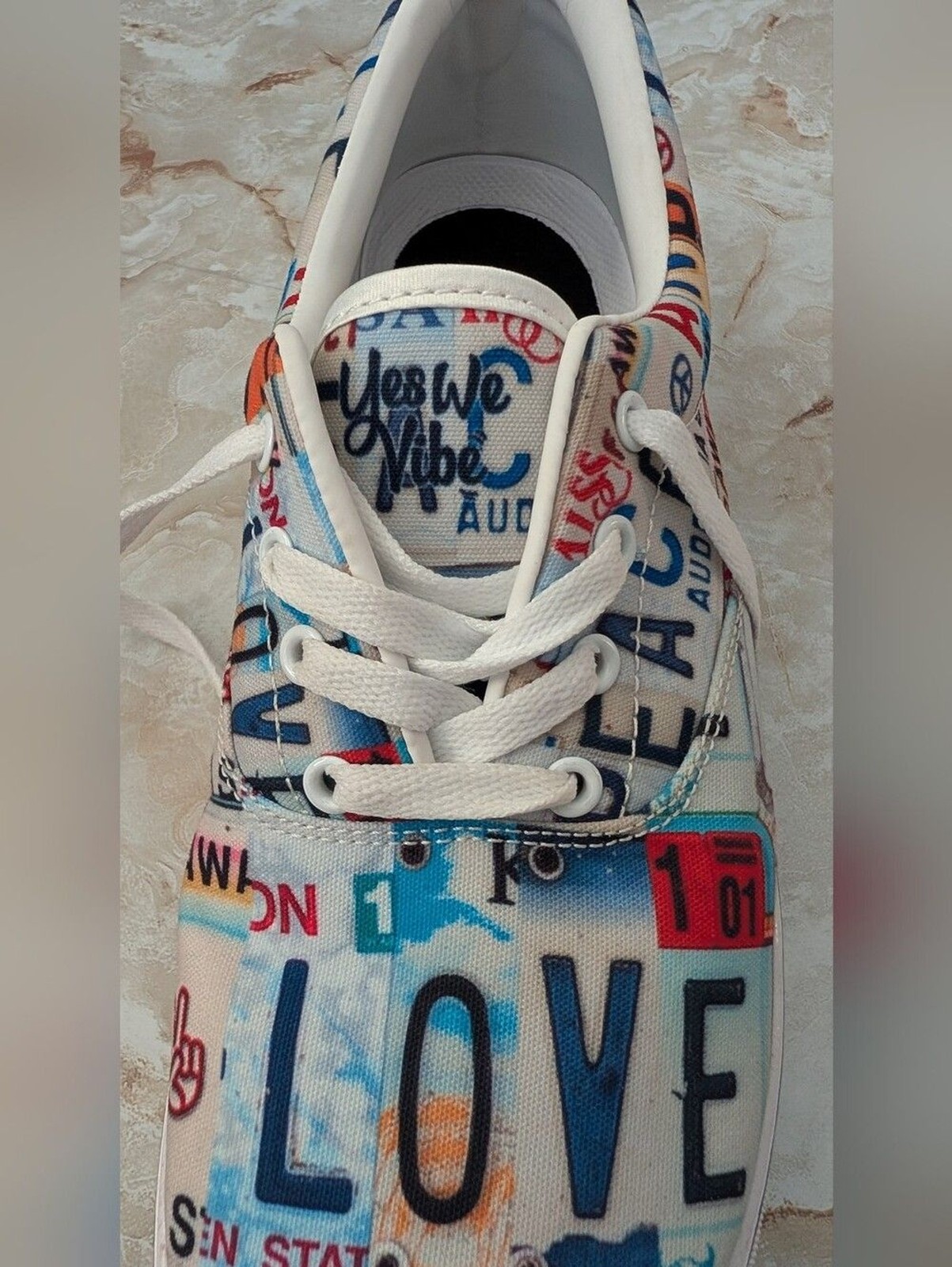 Yes We Vibe Casual Low-Top Graphic Lace-Up Sneakers – Multicolor Woman’s Sz 7