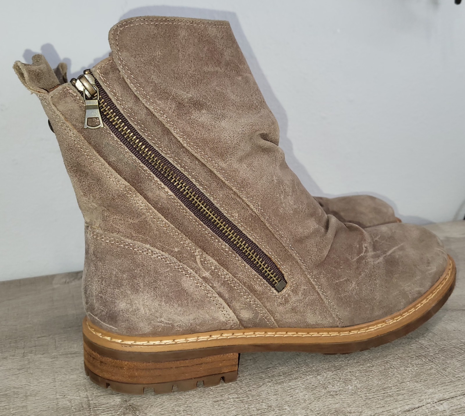 Sofft Taupe Brown Gray Suede Ankle Calf Slouch Boots Shoes Womens Size US 11