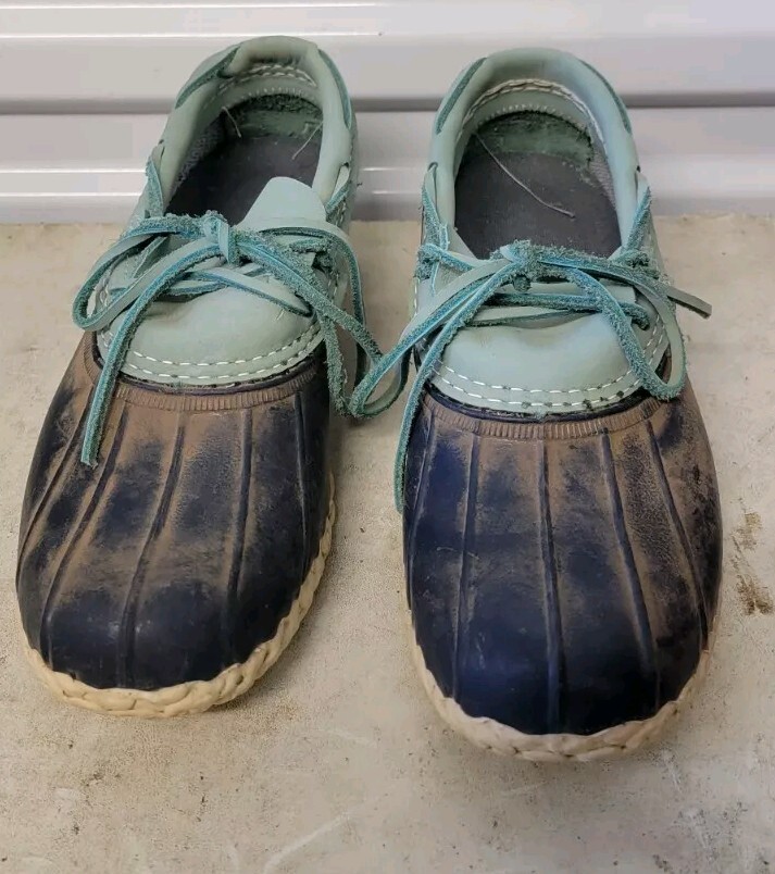 L.L. Bean Maine Hunting Shoe Gumshoe Duck Low Boots Size 9 M Women’s Made in USA