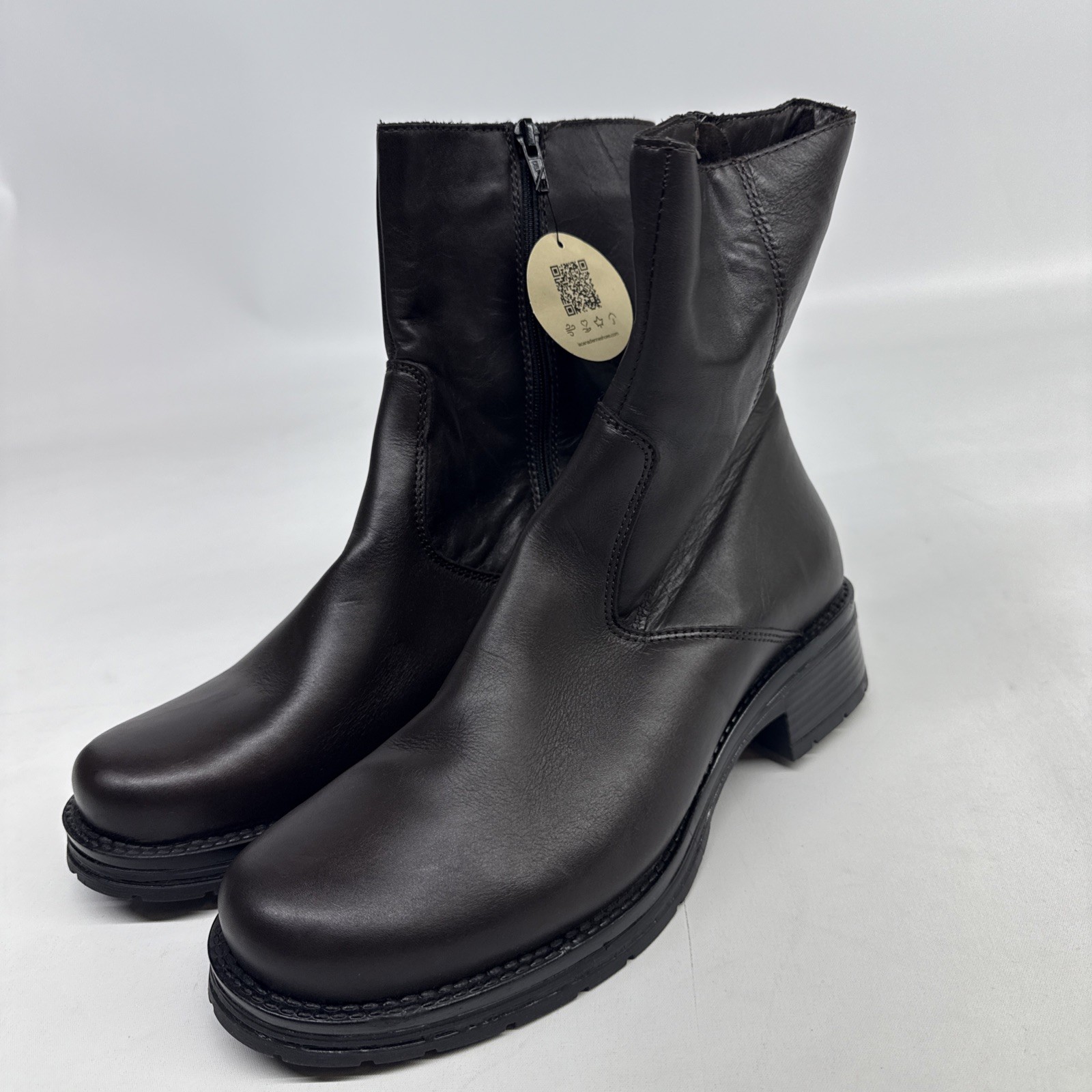 La Canadienne Brown Leather Waterproof Ankle Boots Size 8.5 M