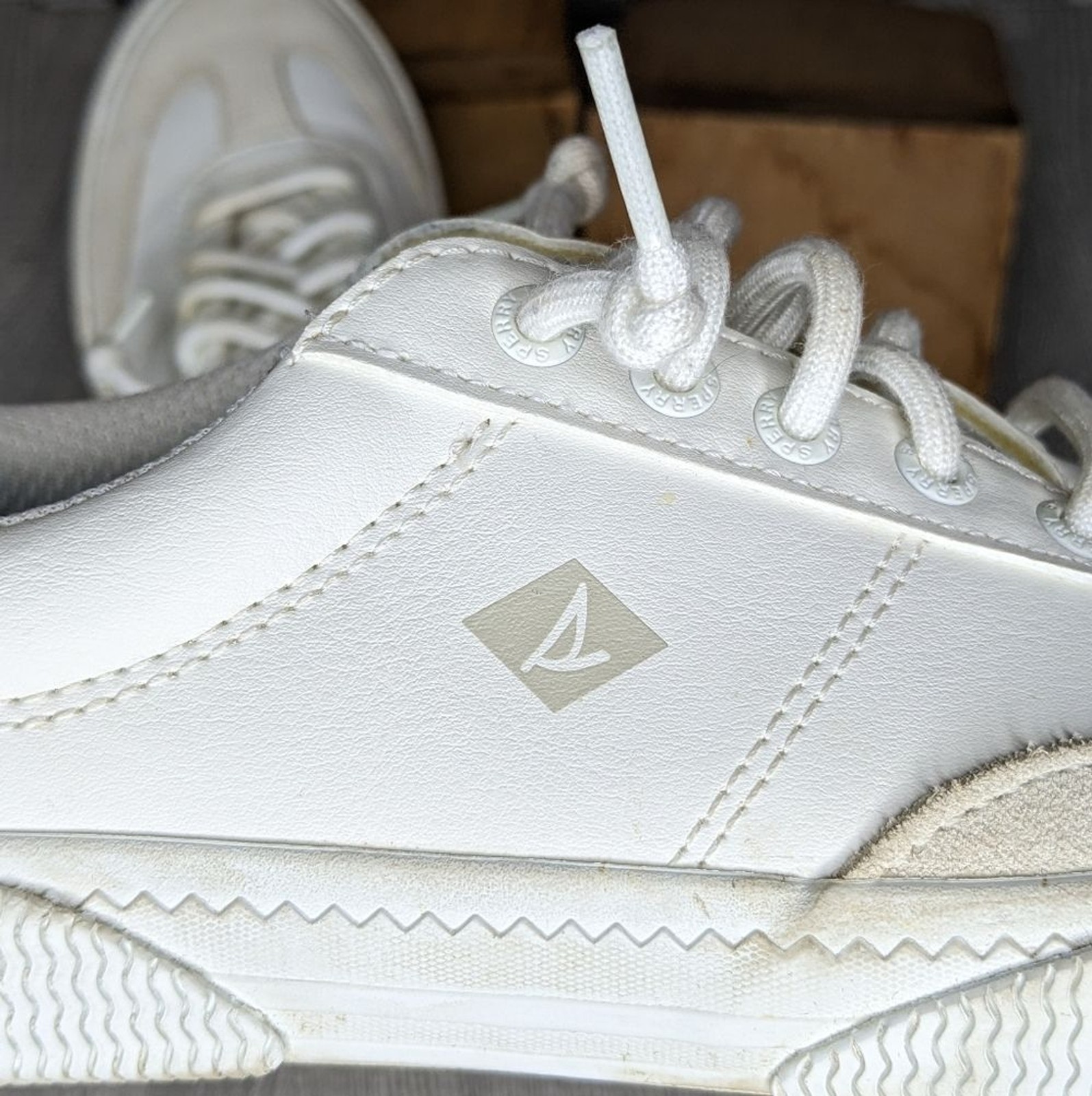 Sperry Pier Wave Top Slider White and Cream Sneakers, 6