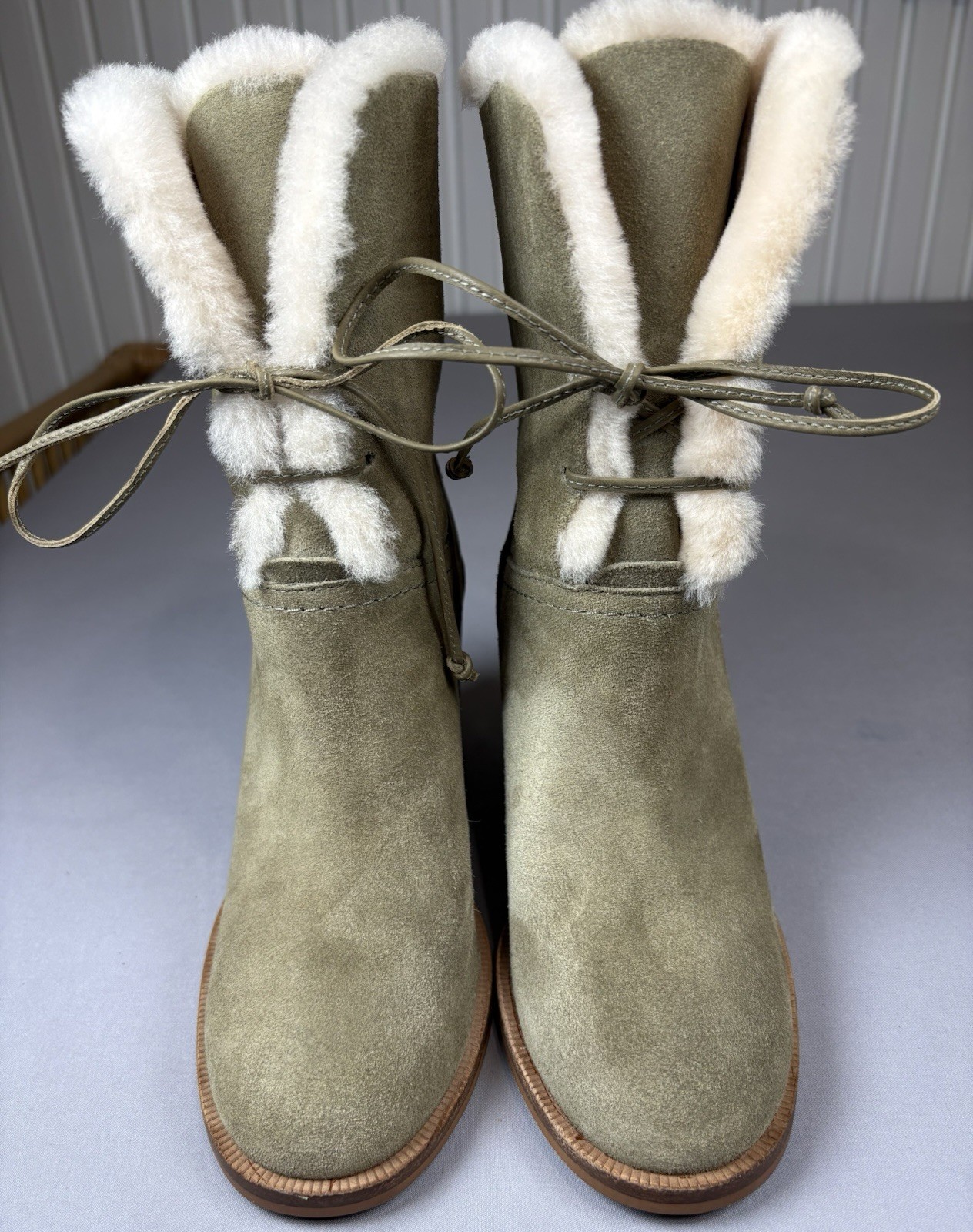 UGG Women’s 7 Shearling Suede Mid Calf Boots Olive Taupe 3.5″ Block Heel Rare