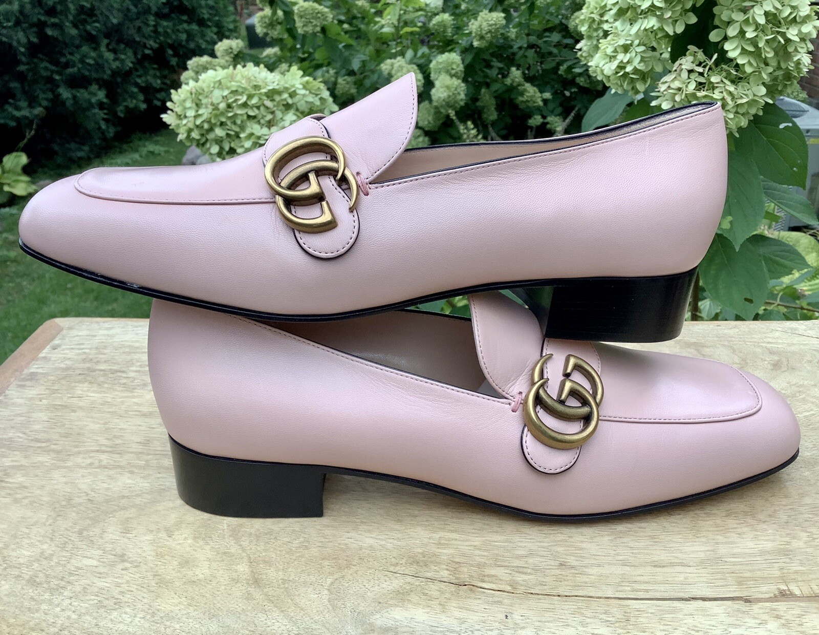 NEW! $850 – GUCCI MARMONT GG Logo Pink Leather Loafers, Size 41EU