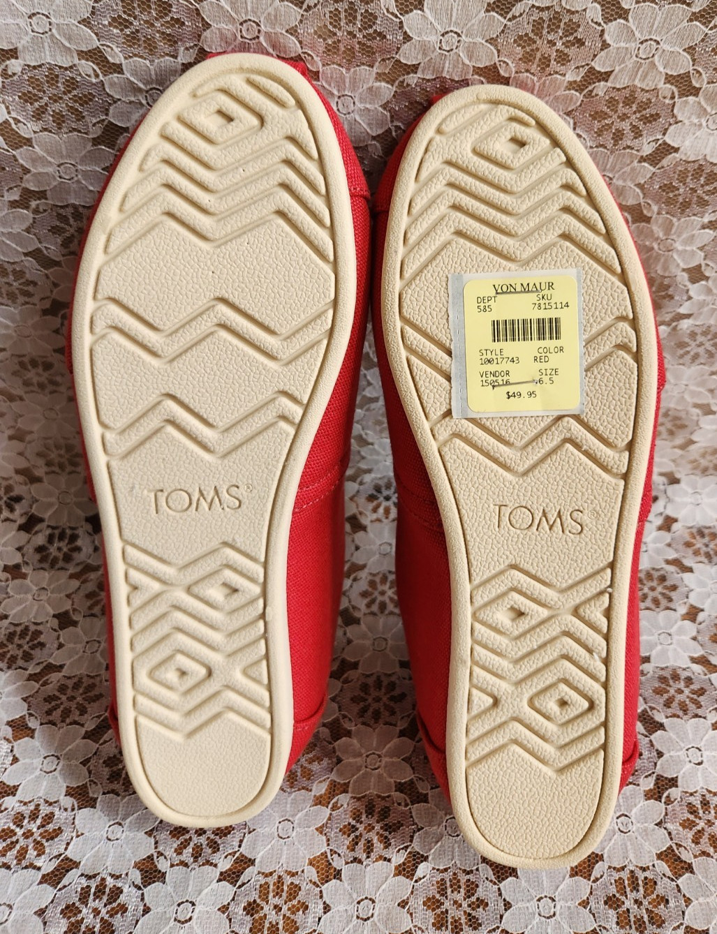 TOMS SHOES, Red Recycled Canvas Alpargata, Women’s 6.5 , NEW with TAGS