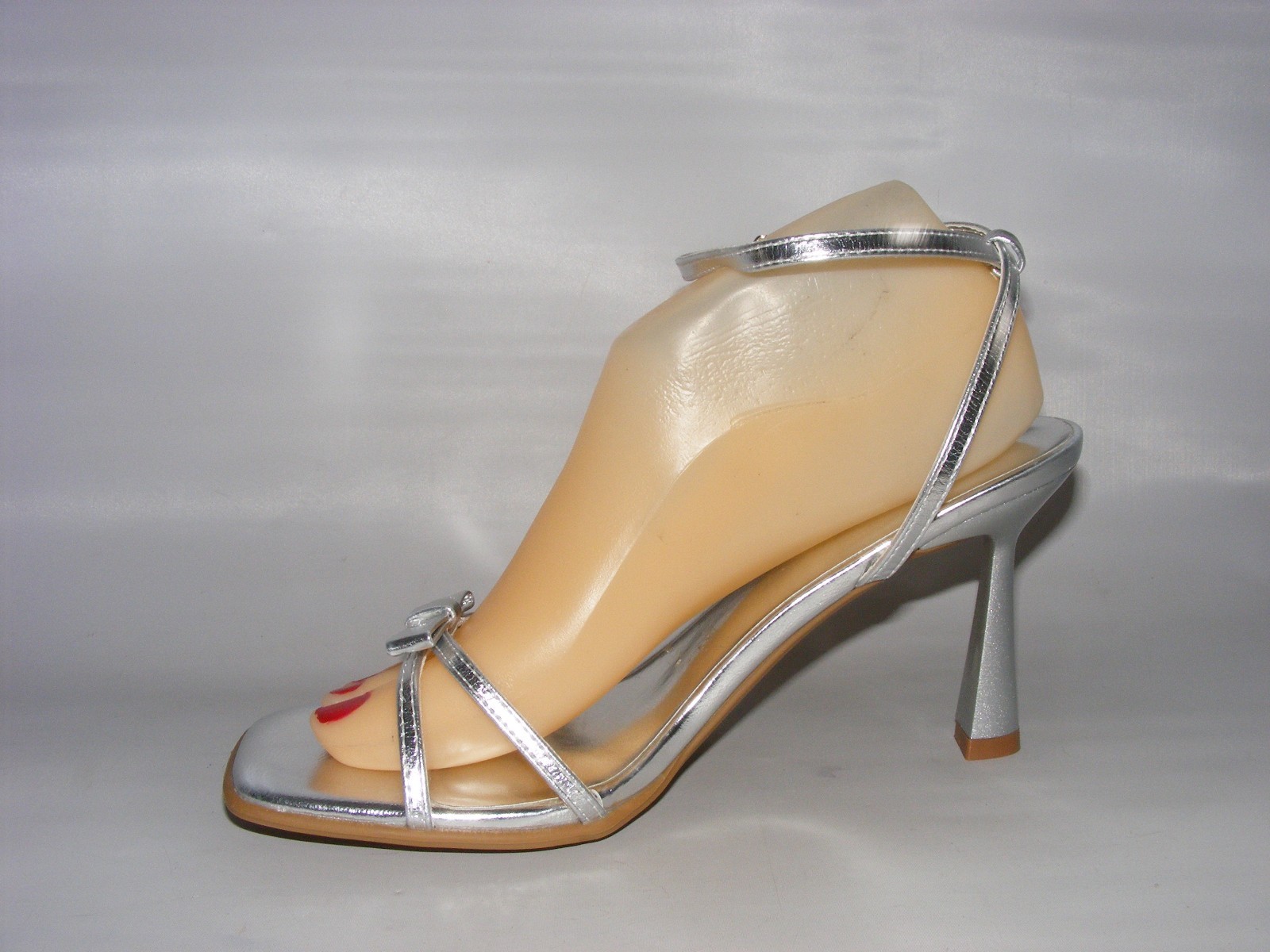 Carlkarida Women Size 11 M Silver 3.5″ High Heels ANkle Straps Sandals Open Toe