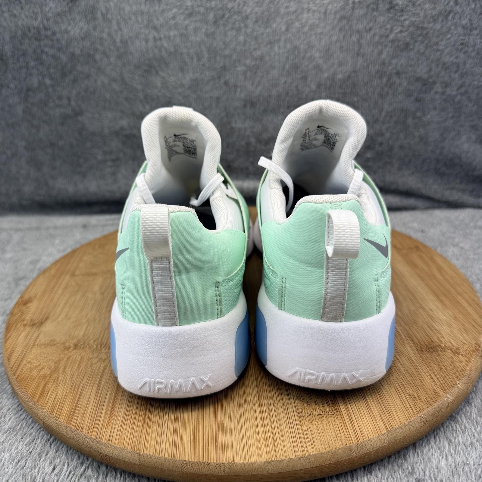 Nike Air Max Bella TR 5 Shoes Womens Size 8.5 White Mint Sneakers DD9285-101