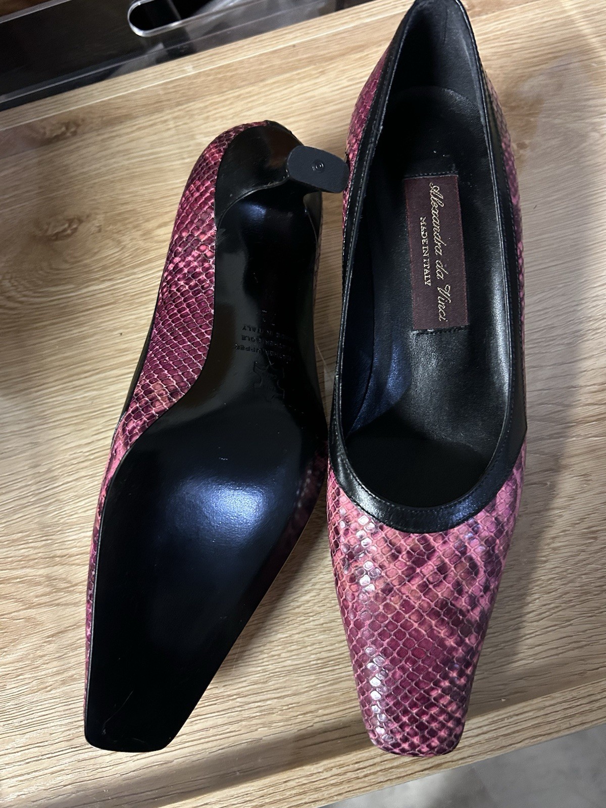 Alexandra Da Vinci Pink Black Snakeskin Heels Made In Italy 3″ Heel Size 7.5