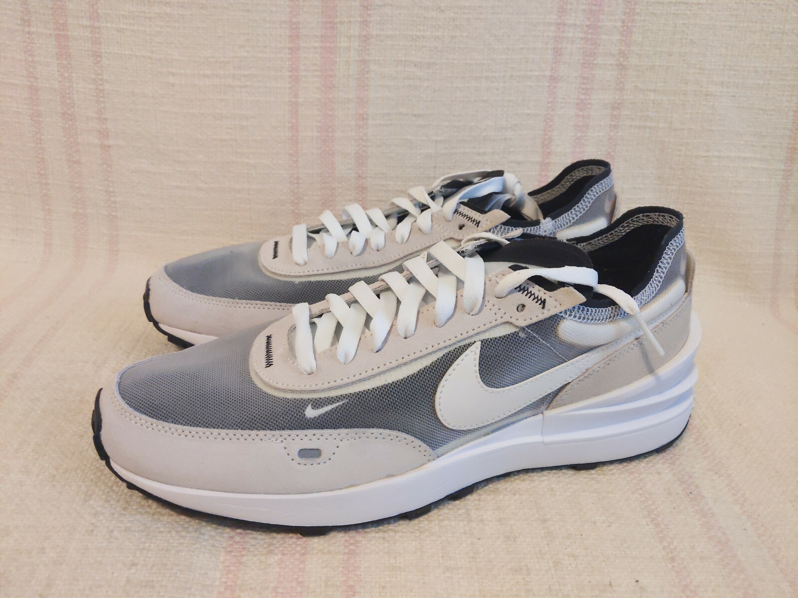 W Nike Waffle One White Grey Black DC2533 102 Women’s Shoes Size 11 (=Men 9.5)