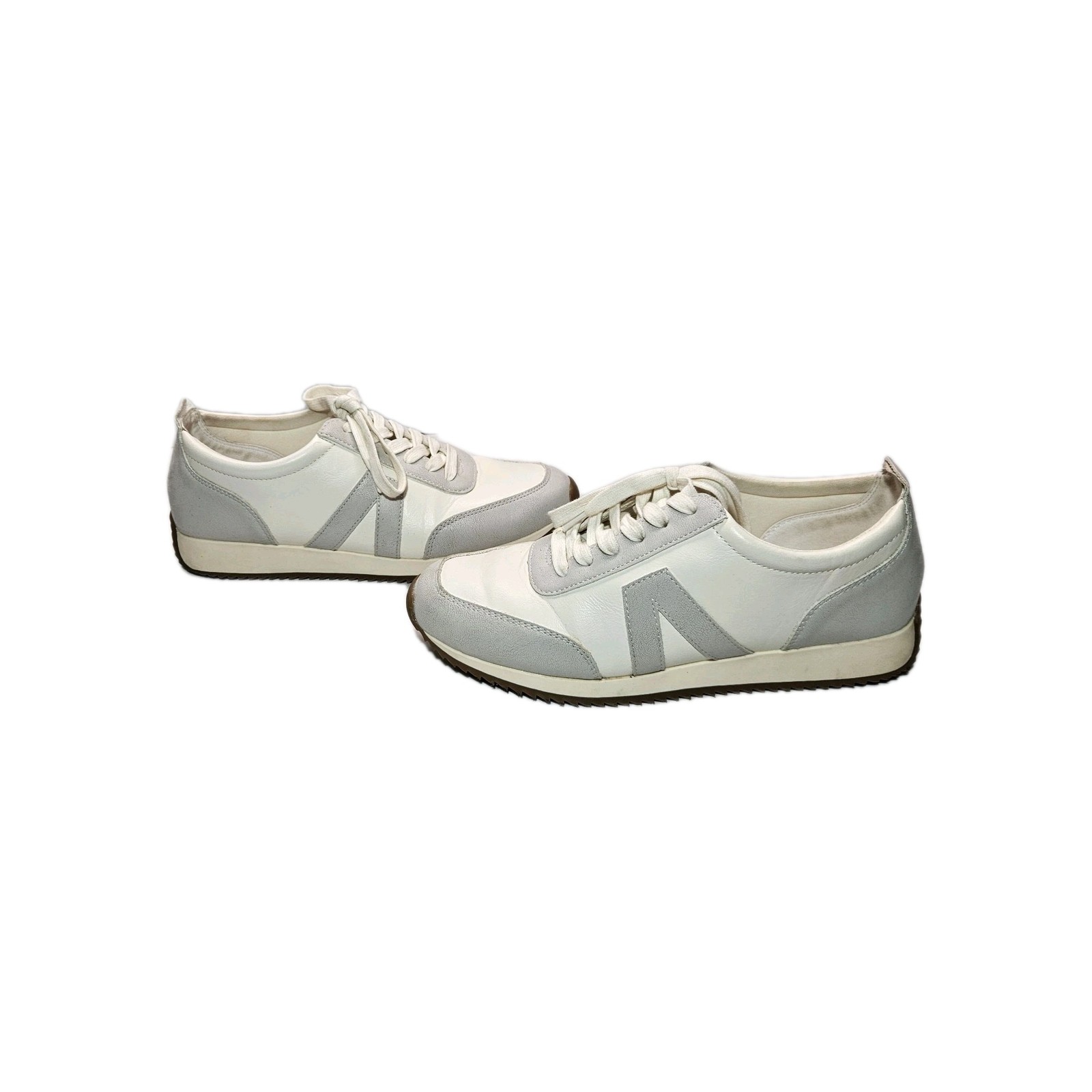 MIA Women’s Michi Sneakers in Off White/Gray color. Womens Size 8.5M
