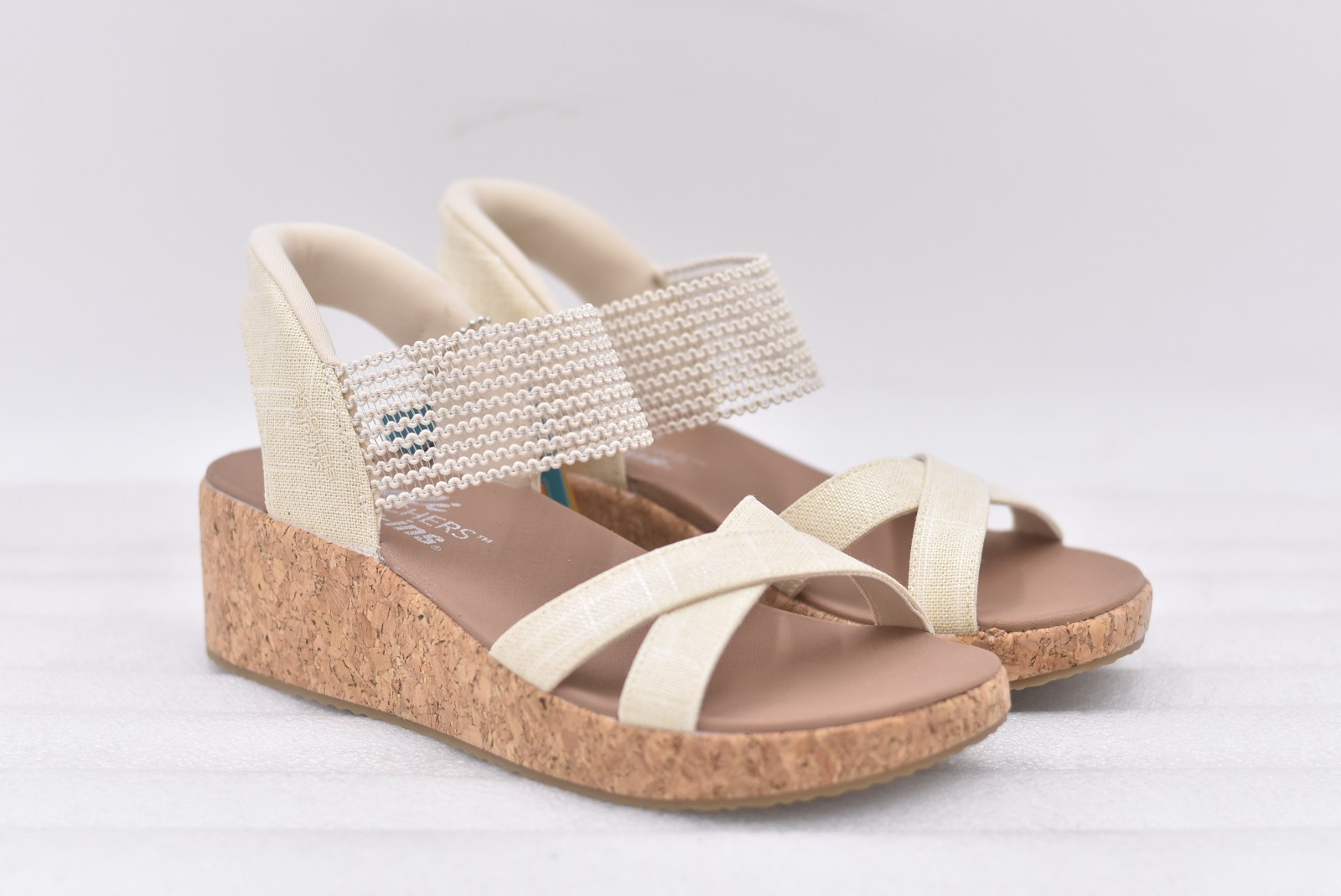 Women’s Skechers Slip-ins Beverlee Lux Sandal in Natural Size 7.5 119594/NAT