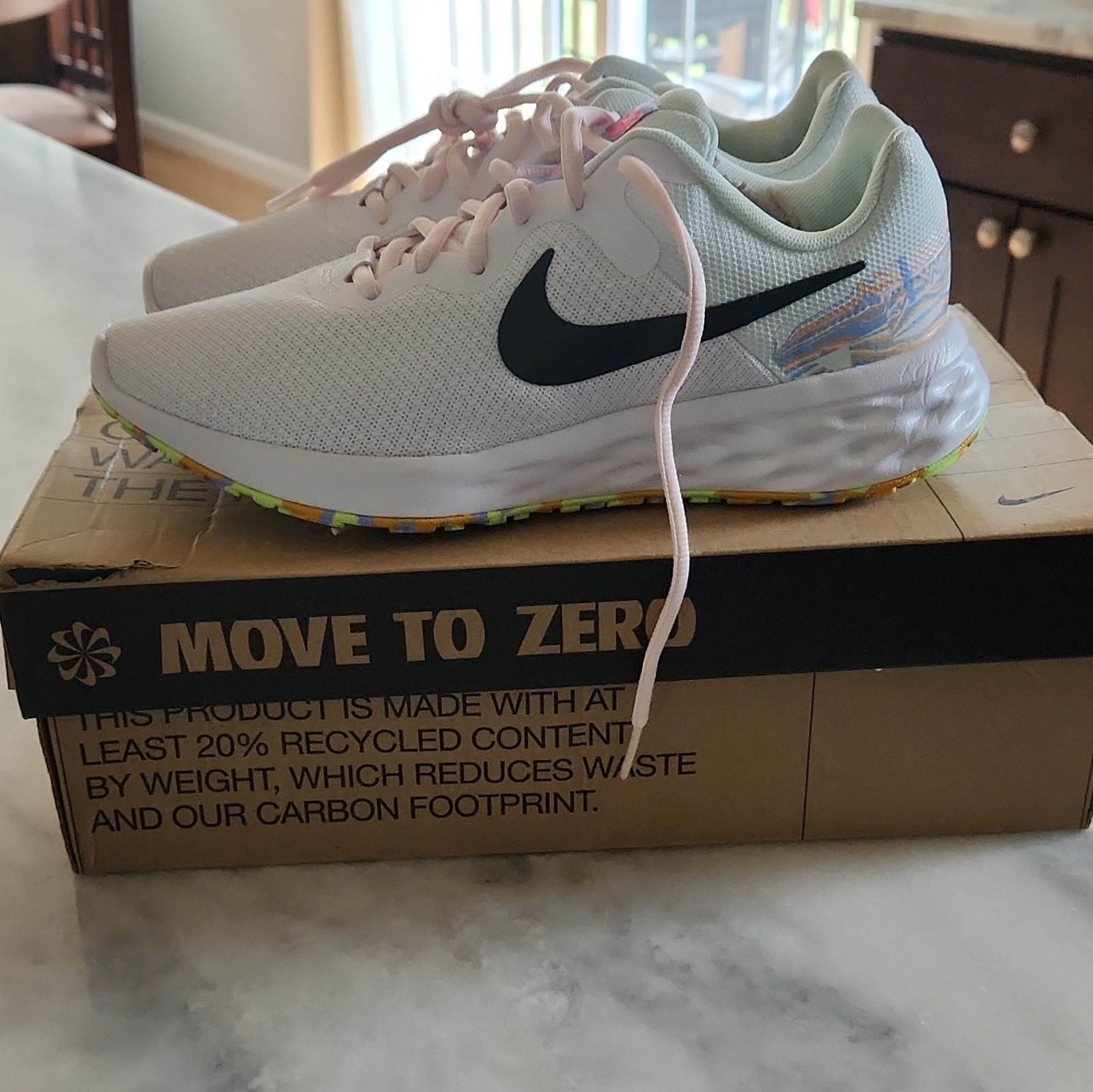 Nike Revolution 6