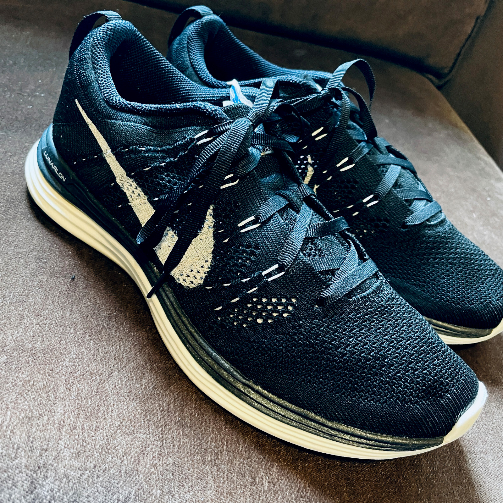 Nike Women’s Flyknit Lunar 1 Running Sneakers 9.5 US 554888-011 Black White