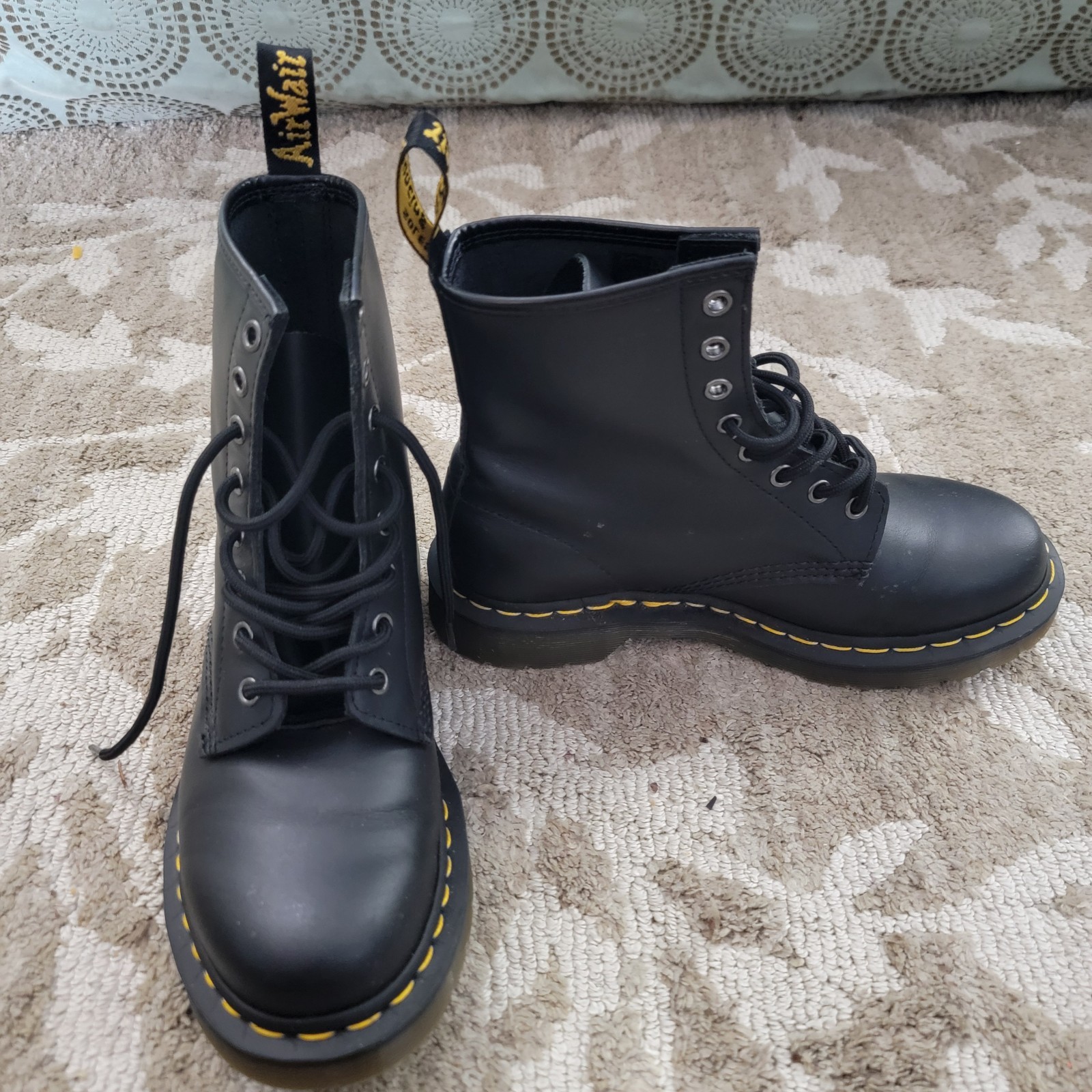 Dr. Martens 1460 8-Eye Boot Black Smooth Leather AirWair Women’s US 8 EU 39