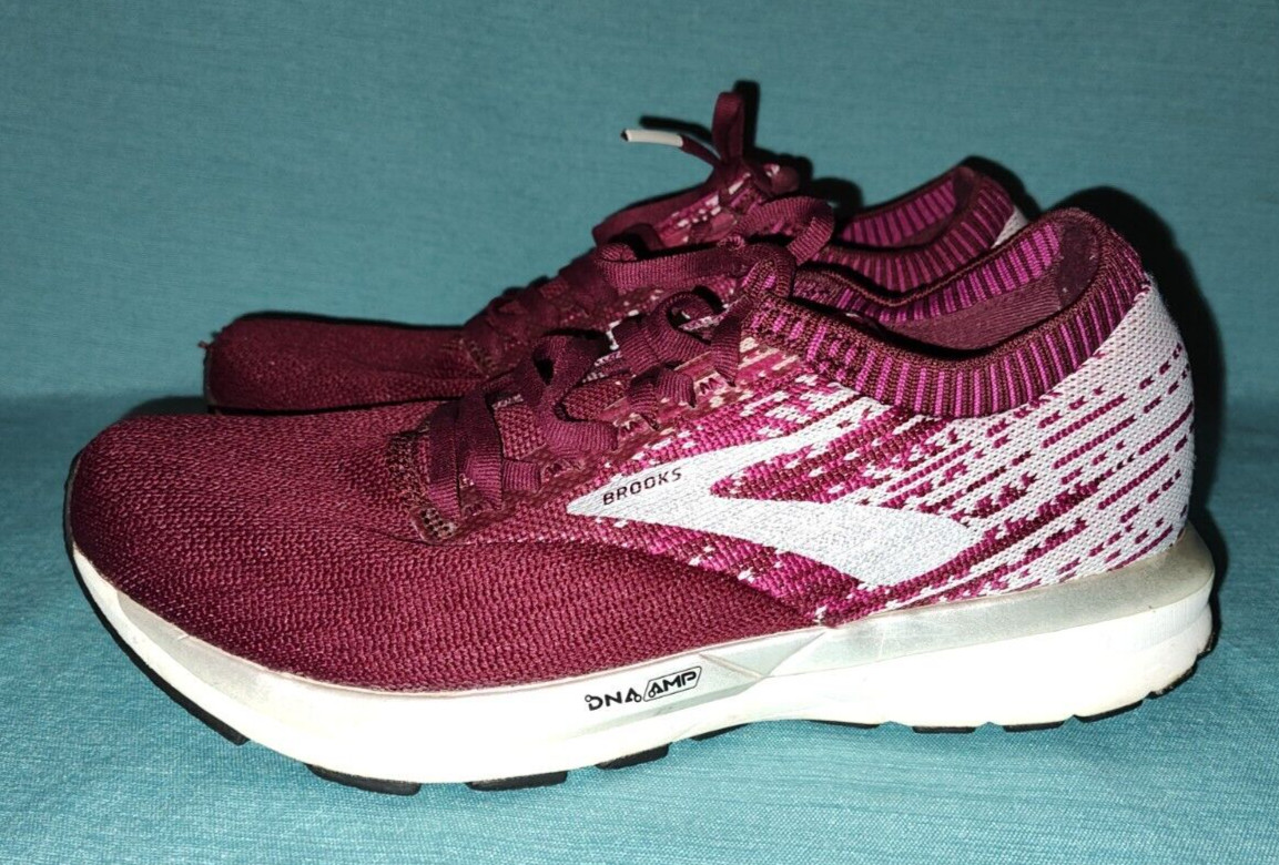NICE Brooks Ricochet Womens Wild Aster Burgundy Running Shoes 8.5B 8.5 B