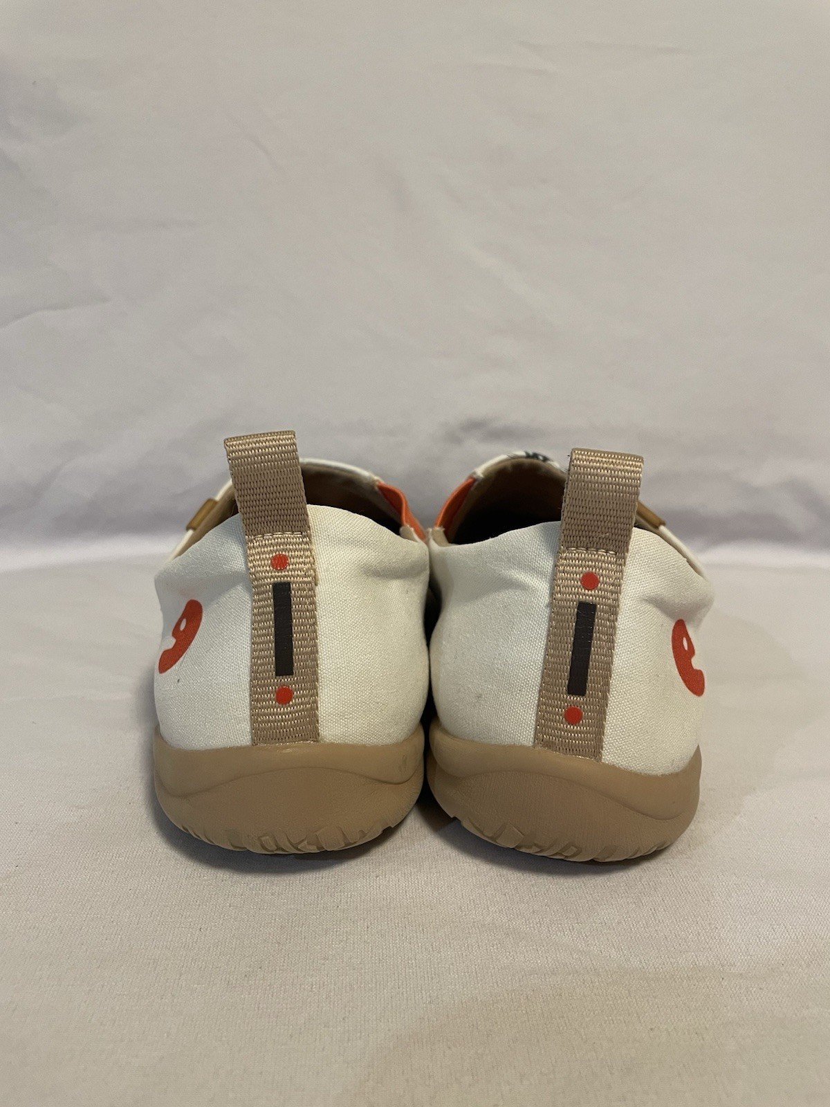 UIN Women’s Toledo Art Painted Travel Shoes Slip On Casual Loafers Sz 9 Floral
