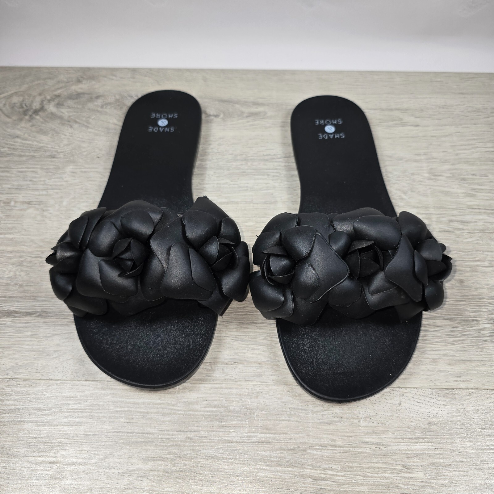 Shade & Shore Floral Beach Sandals Womens Sz 7 Slip On Black Waterproof