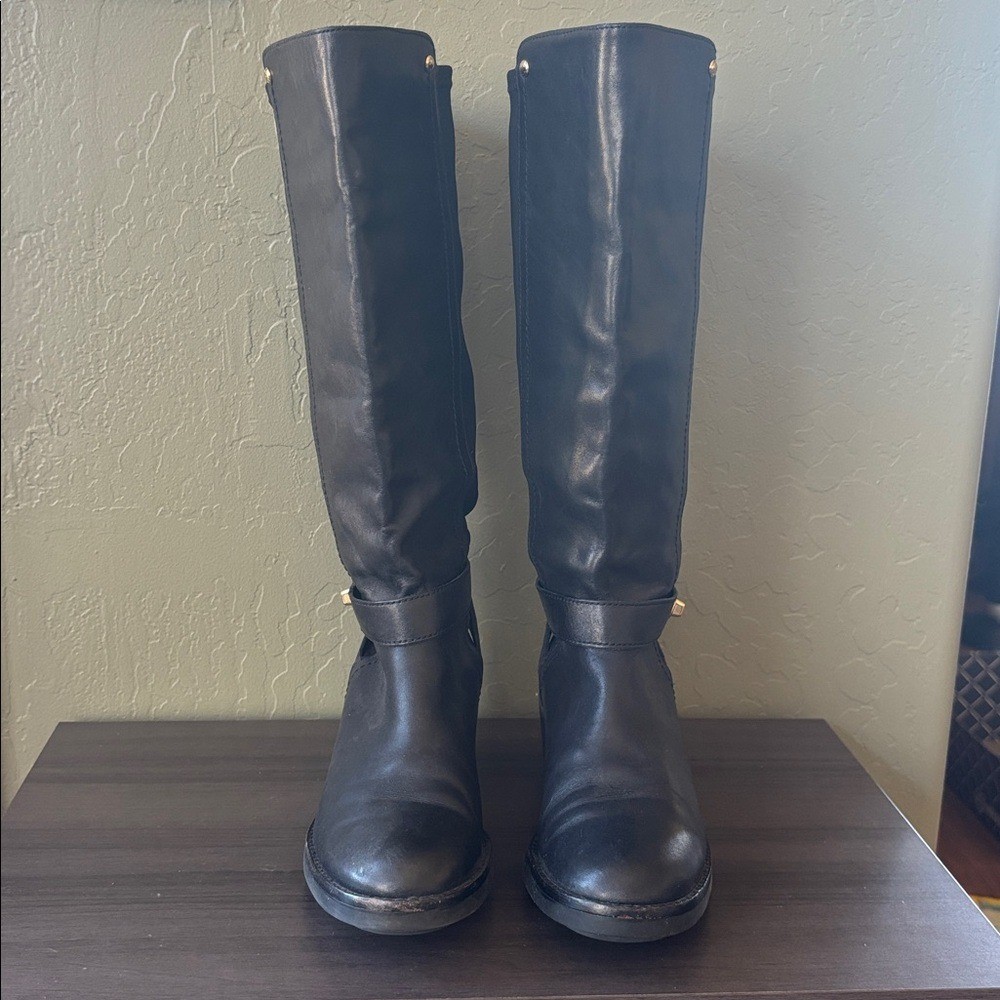 Coach Pearla Black Leather Knee Boot Stretch Calf Size 5.5 B (Normal Fit)