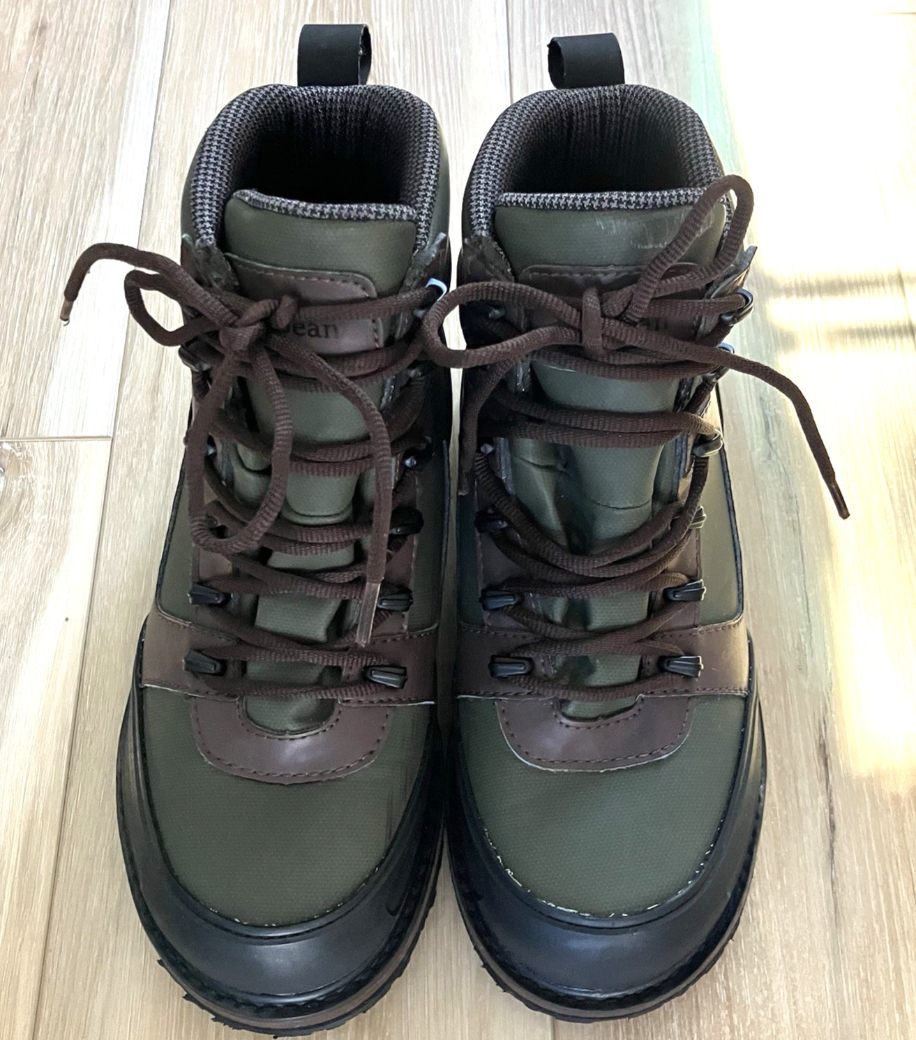 LL Bean Womens 6 Wide Wading Fishing Boots Waterproof River Studded EVA Foam