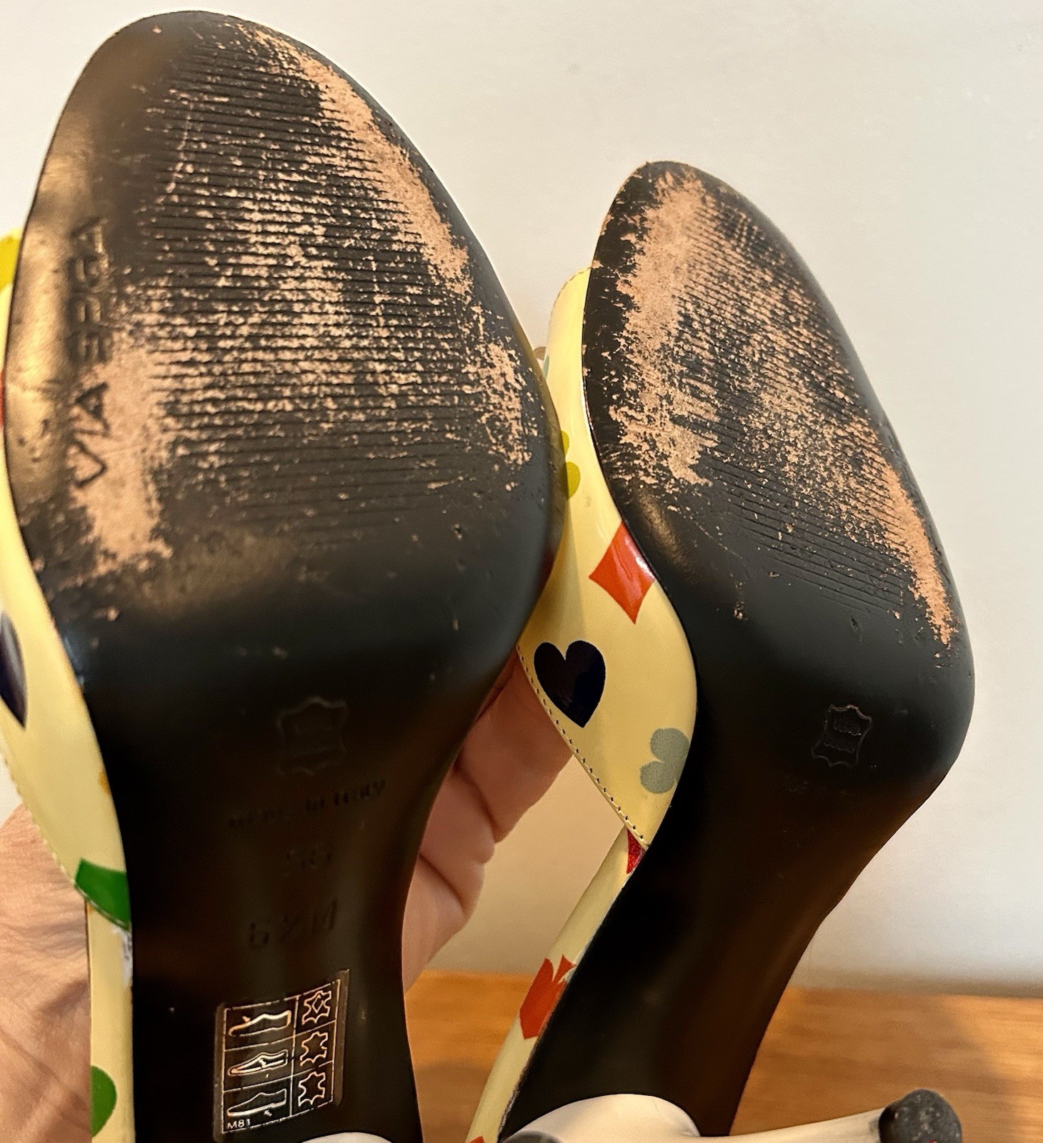 VIA SPIGA Heart High Heels Slides 6.5 Cards Diamond Spade Club Casino Las Vegas