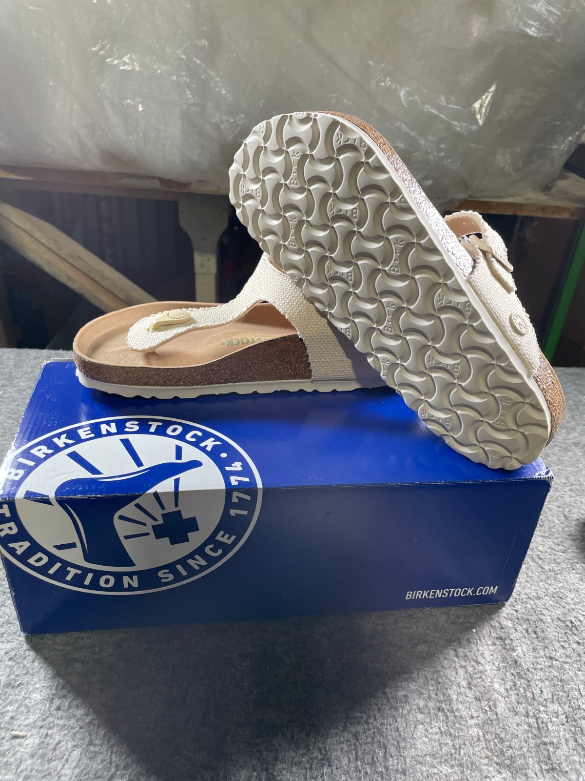 Birkenstock Women’s Gizeh Vegan Canvas Eggshell Sandals 38 EU 7W/5M NWB
