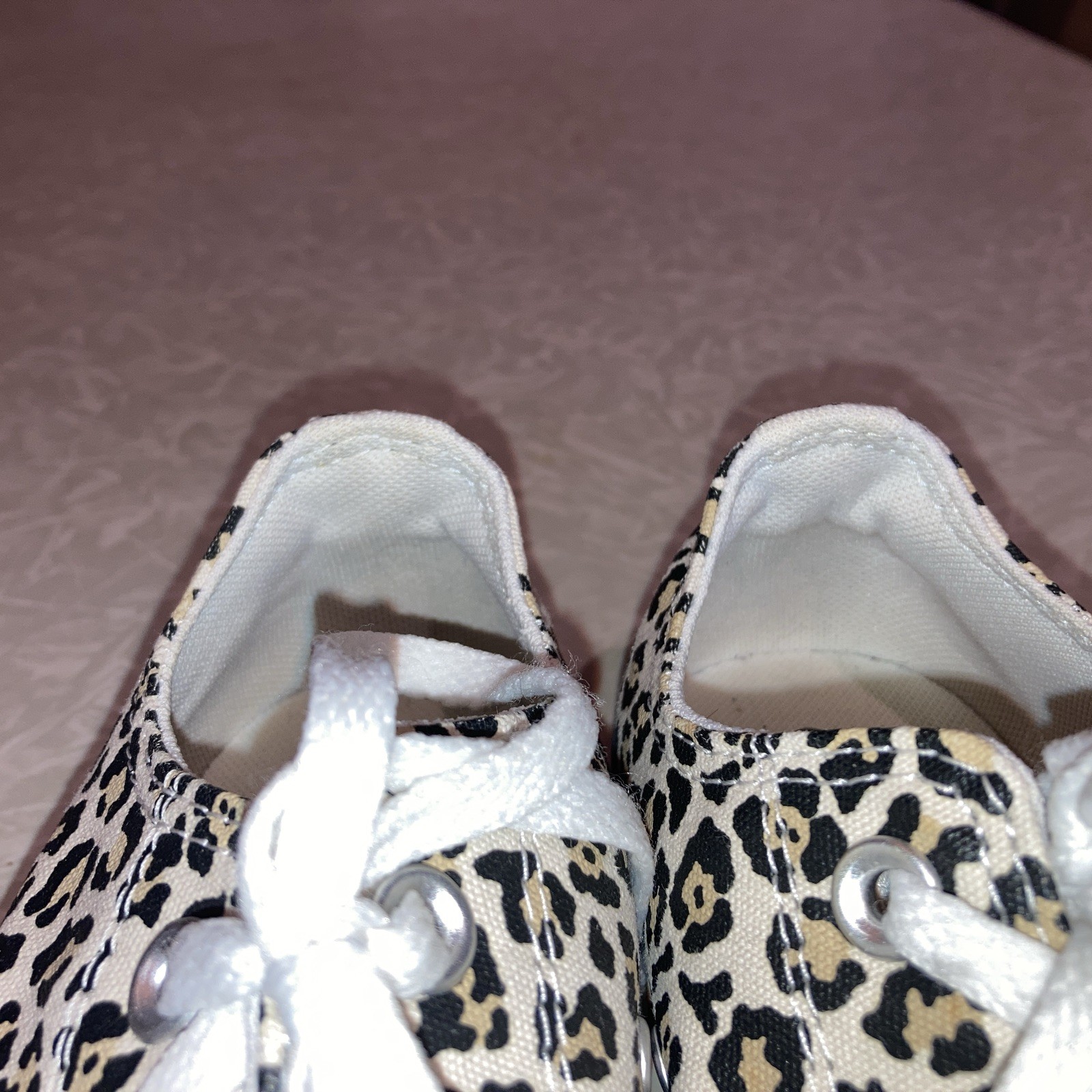 CHEETAH PRINT CONVERSE ALLSTAR CHUCK TAYLOR SNEAKERS SHOES MENS 4 WOMENS 6