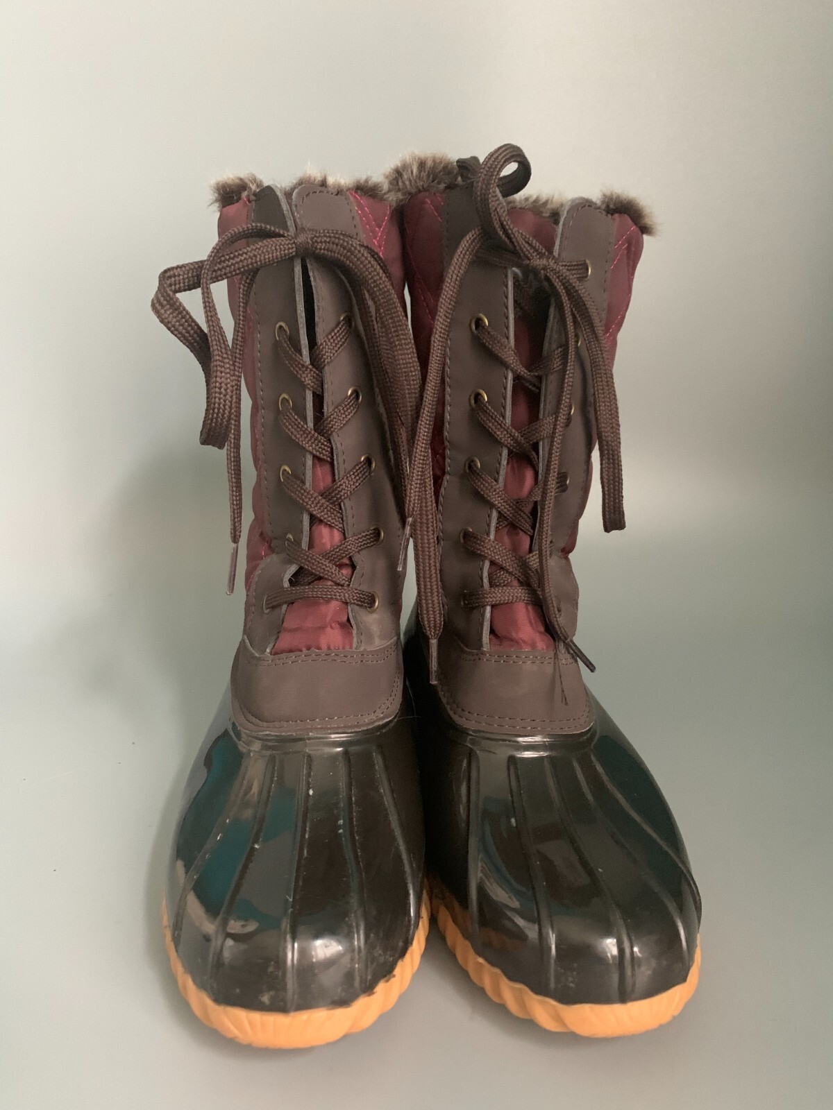 Magellan Outdoors Womens Quilted Duck Boots Burgundy Brown Faux Fur Trim Lace Up