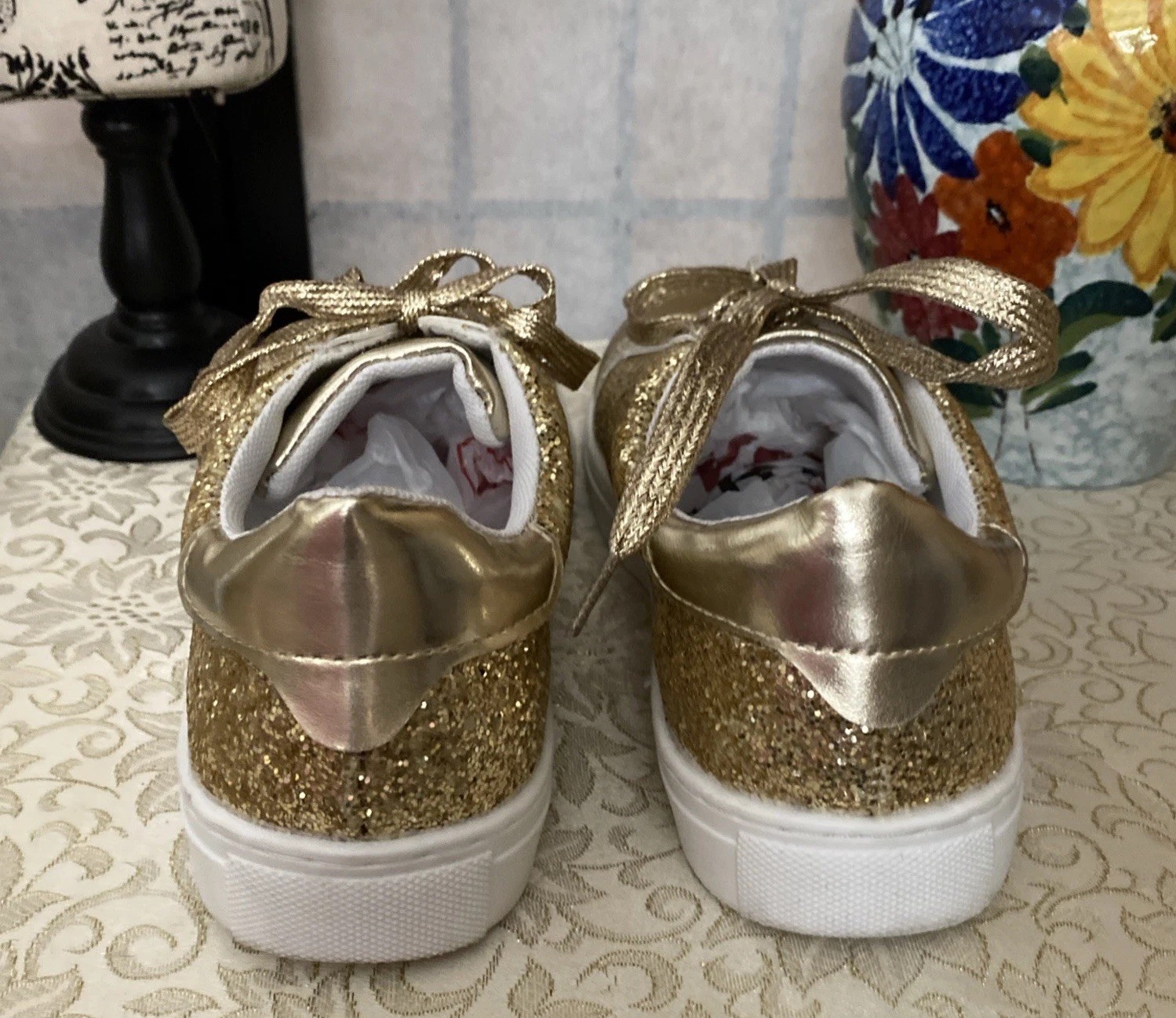 Gold Glitter & Metallic Sneakers Women (Marked 42-More Like a 39/40( US 9M) READ