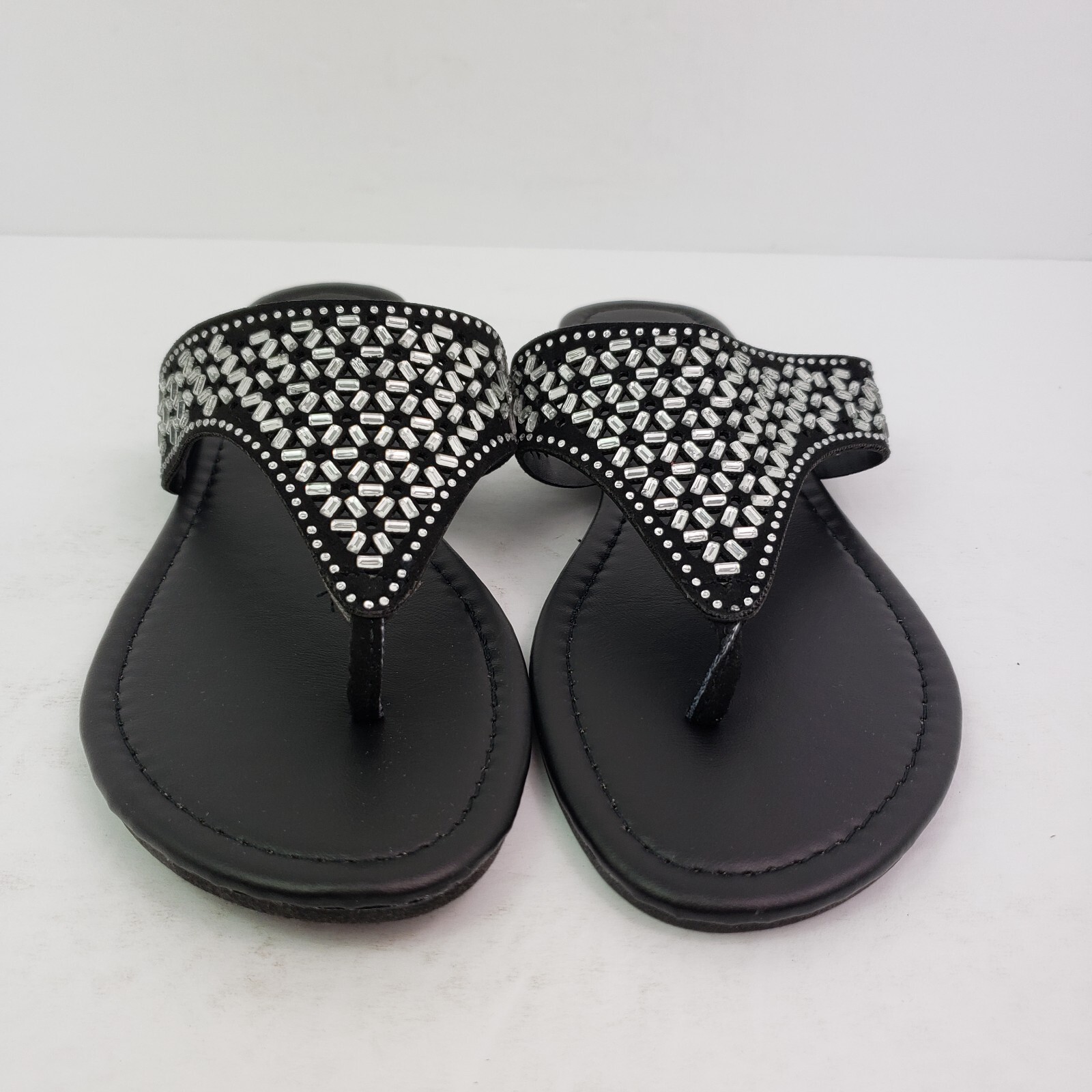 Olivia Miller Womens Size 6 Black Slip On Fashion Casual Thong Sandals