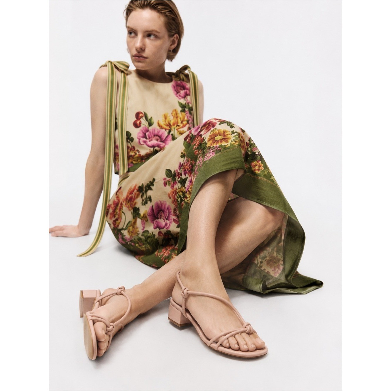 NWT H&M Women’s Blush Block heel Sandals