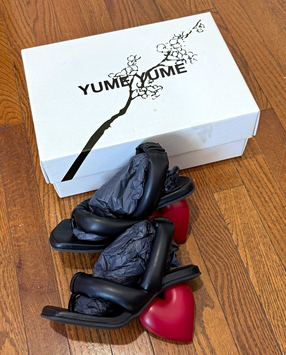 Yume Yume Love heel padded sandals Black/Red Leather Heels Square Toe EU 36