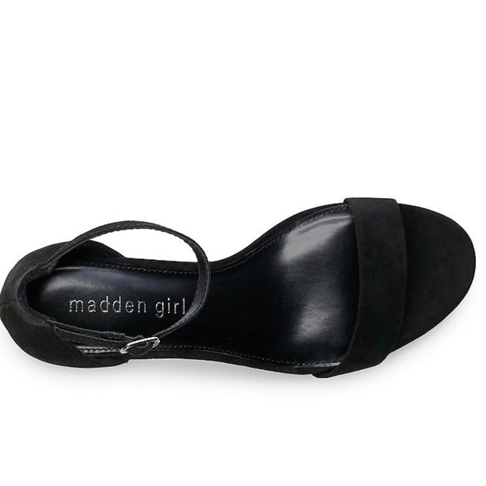 NIB Madden Girl Ileana Womens Black Micro Suede Block Heel Ankle Strap Sandals 7