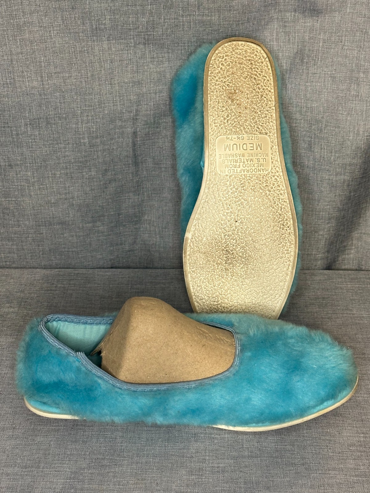 Vtg Fluff Scuff Fuzzy Faux Fur aqua blue Slippers Rubber Sole Medium 6.5-7.5