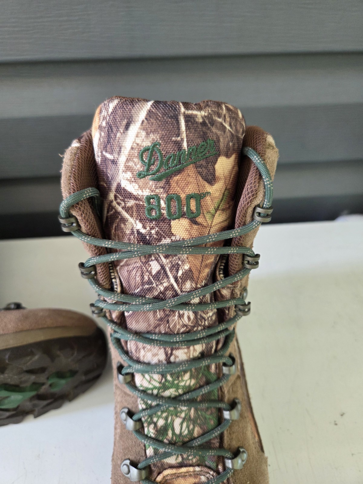 Danner 800 Woman’s Size 6 Realtree Camo