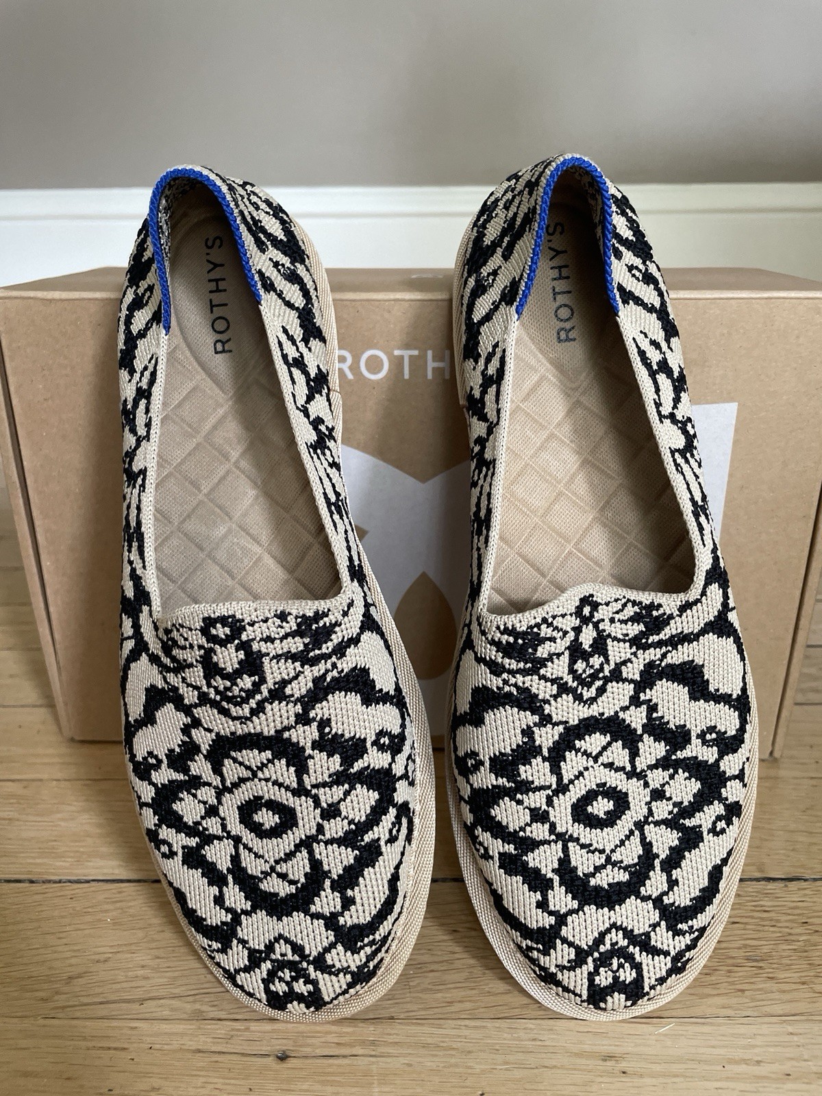 Rothy’s The Cruiser Loafer 8.5 Espresso Bloom Brown Beige Floral Lace Knit