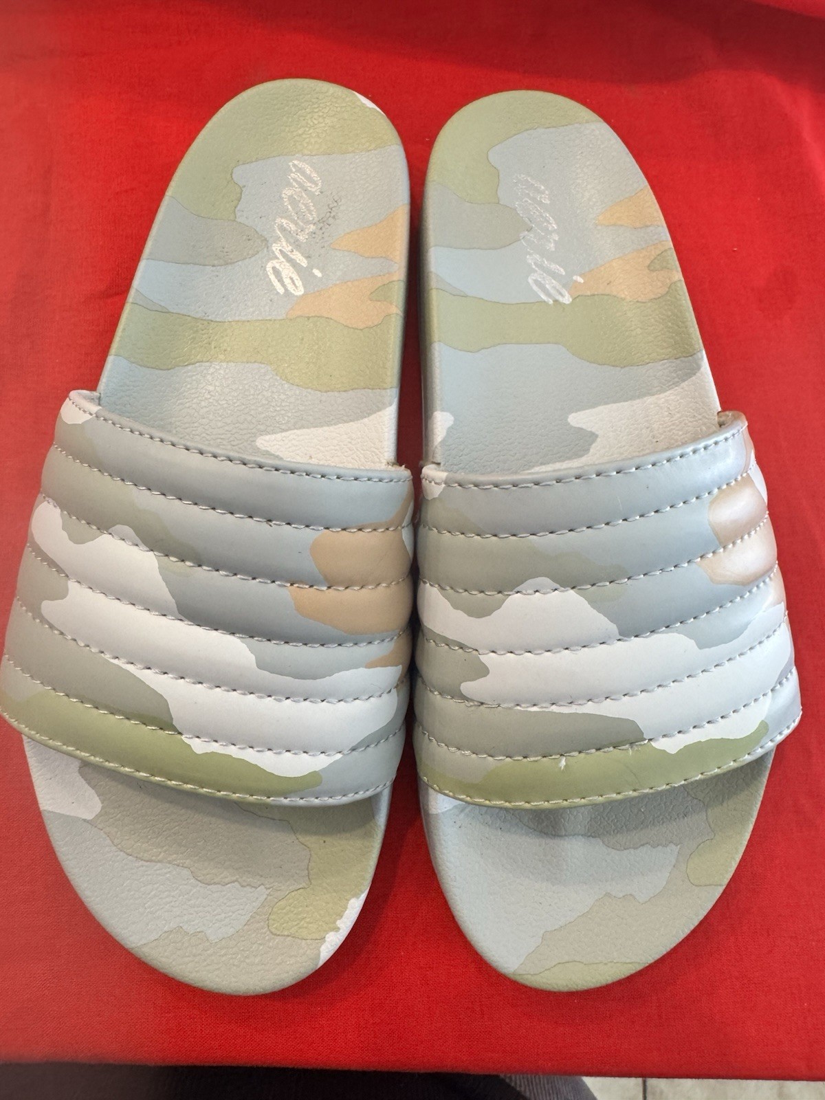 Cute Aerie CAMOUFLAGE CAMO SLIP ON SANDALS Slides SLIPPERS SHOES 7