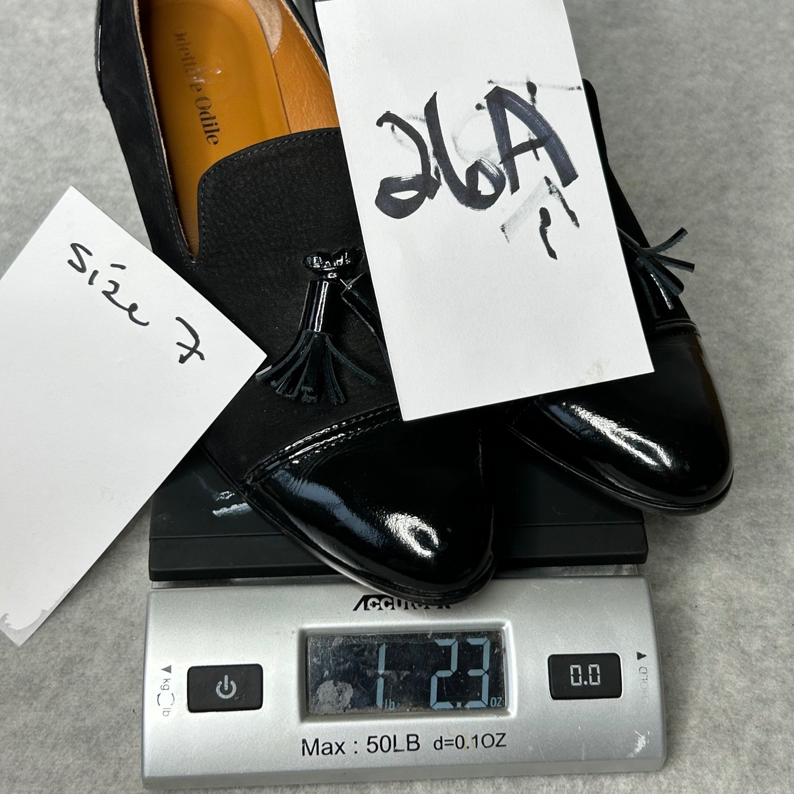 Odette e Odile Black Suede Patent Block Heel Tassel Loafers Made Japan 24 US 7