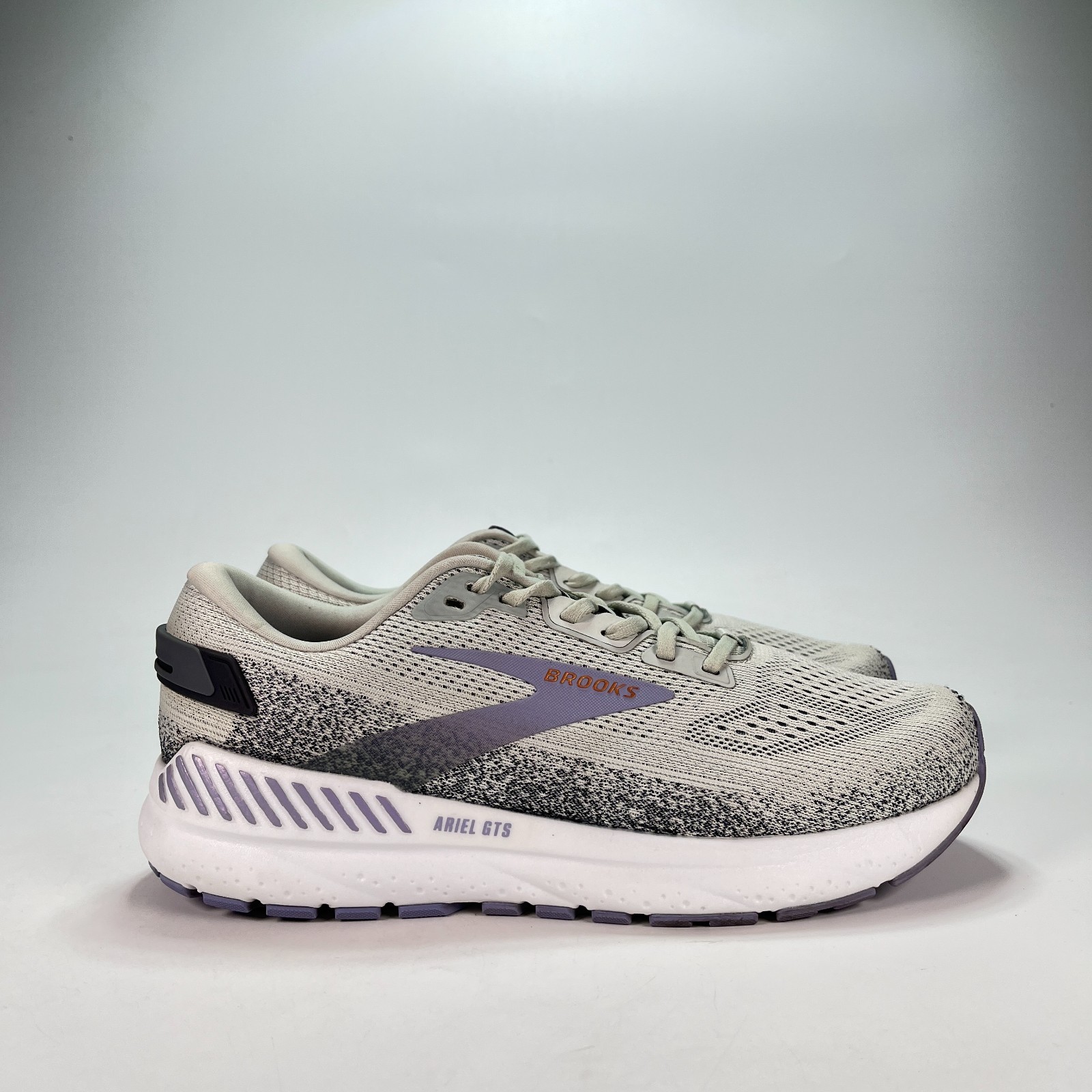 Brooks Ariel GTS 24 Grey Purple Running Shoes 1204141B080 Women’s Sz 11 Mens 9.5