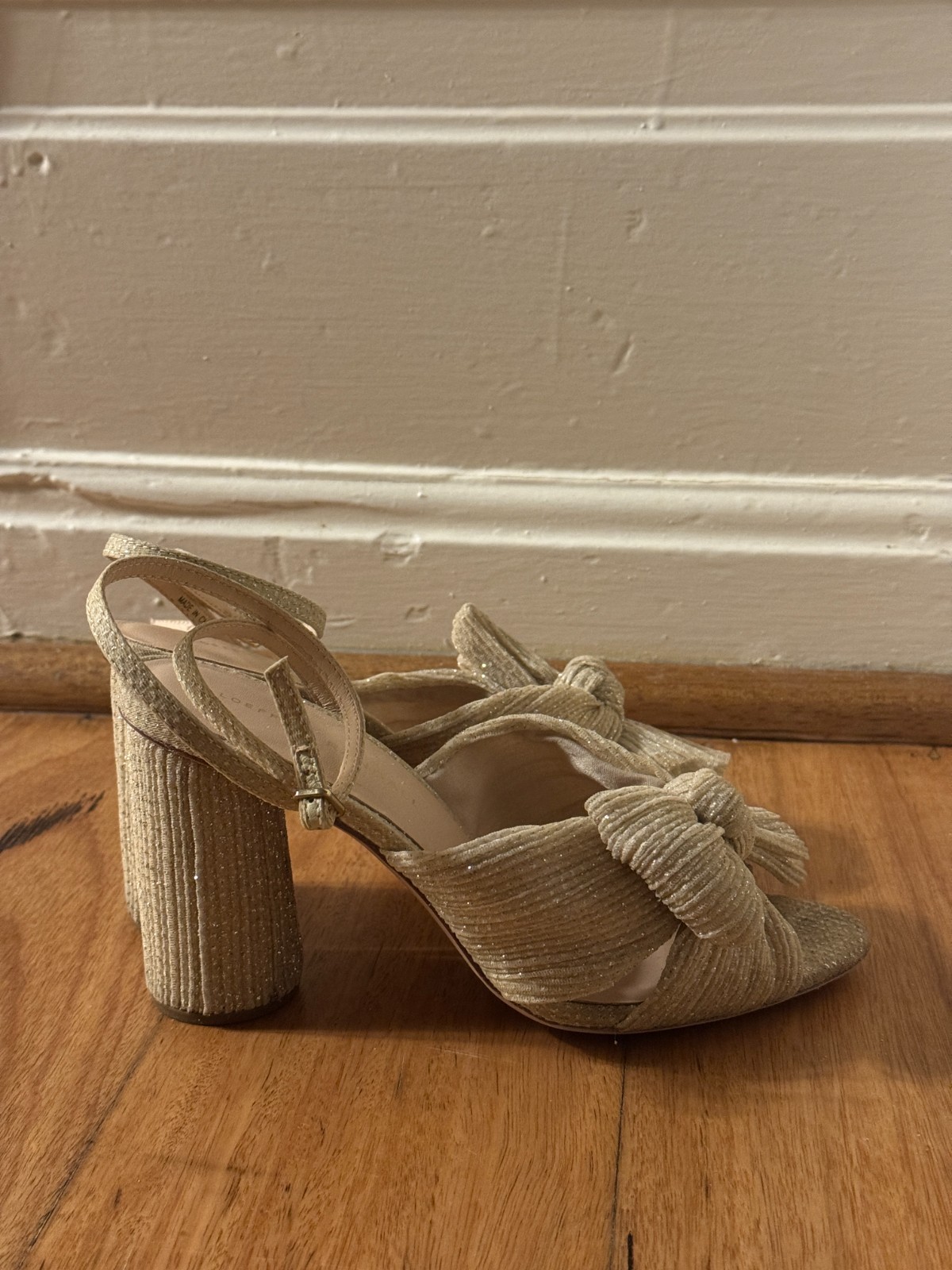 Loeffler Randall Camellia Cream Sparkle Bow Heel Size US 7.5