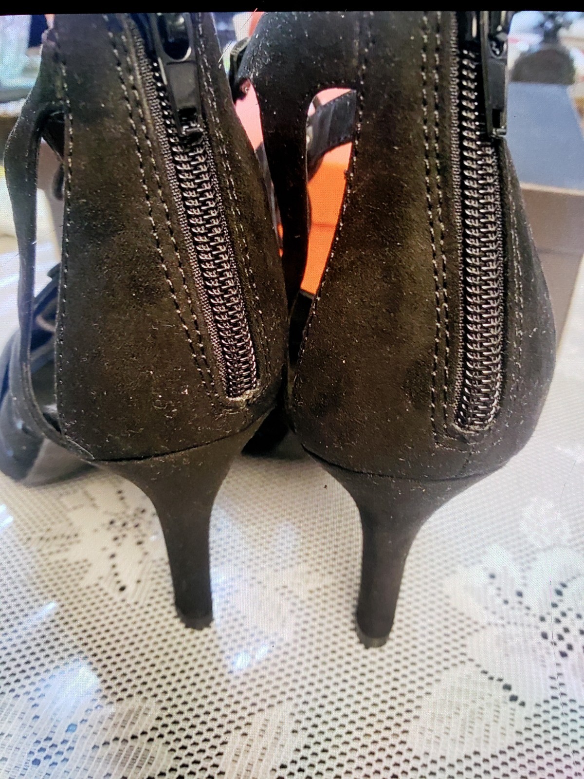 G by GUESS Black Lace-Up Pointed Toe Strappy Stiletto Heels 7.5 M
