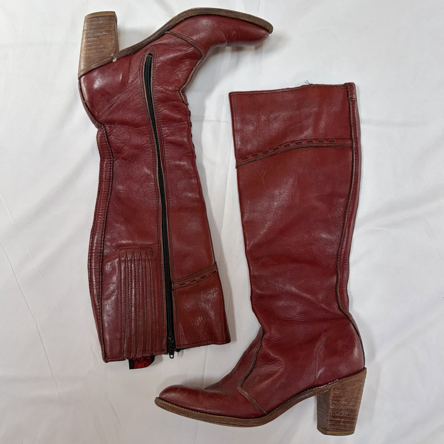 Dingo Campus Women’s Red Leather Knee High Chunky Stack Boots Zip Round Toe 8.5