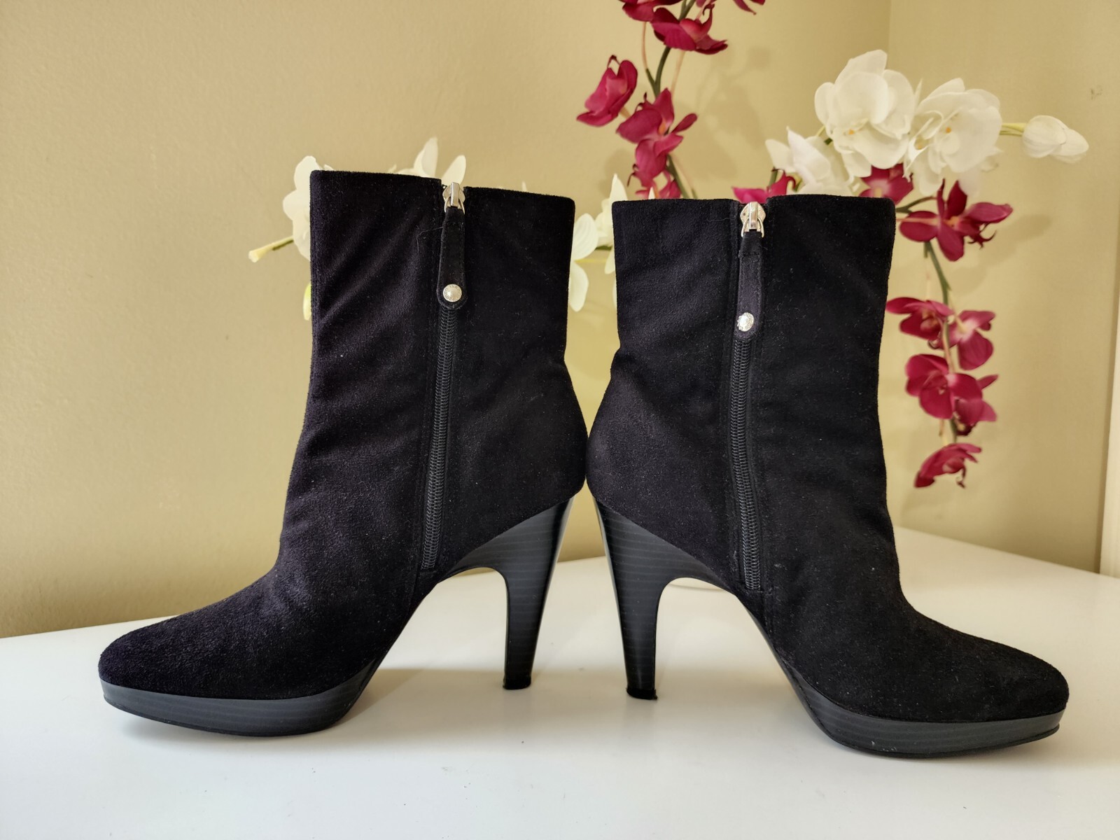 Isaac Mizrahi Brea Black Faux Suede Mid Calf Platform High Heel Boots Sz. 7