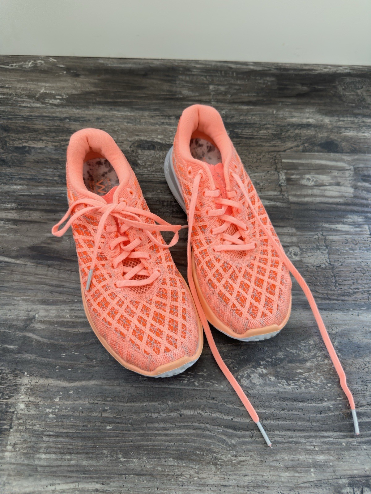 Under Armour Coral Sneakers Size 8