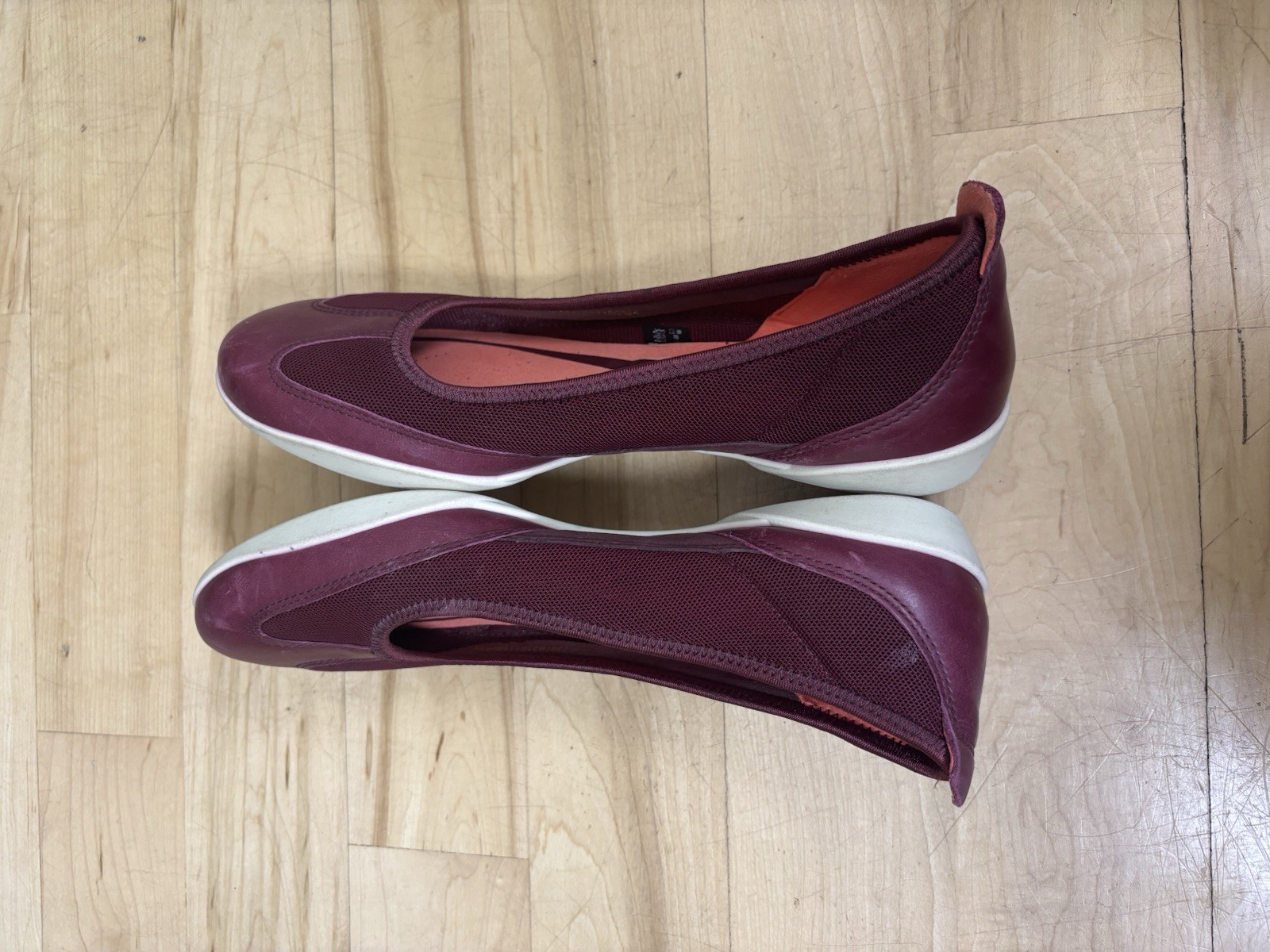 ECCO Biom Lite Women’s Burgundy Mesh and Leather Ballerina Flats Size 9US/40EU