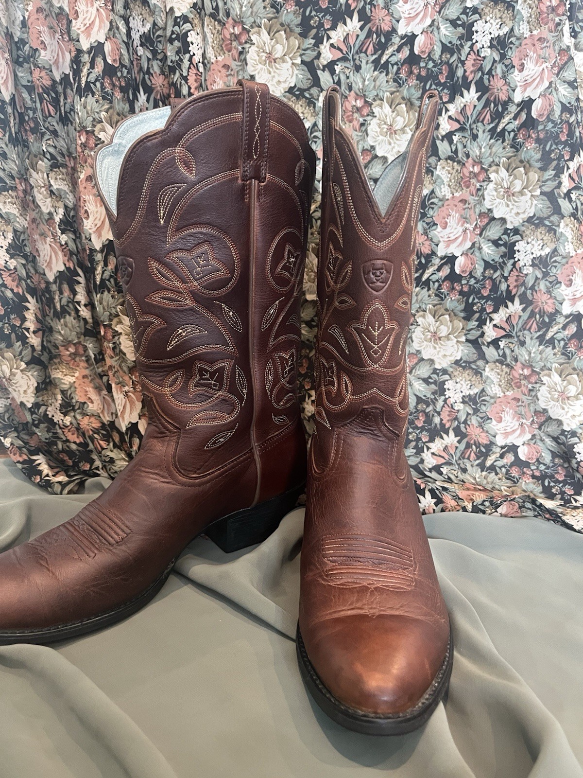 ARIAT Heritage Boots