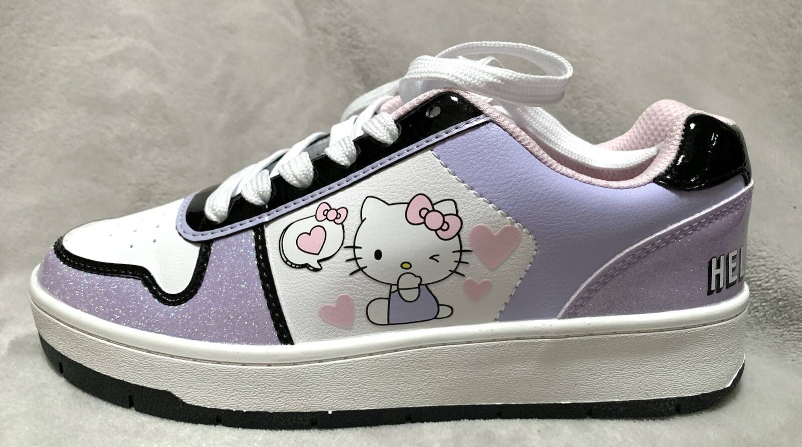 NEW Hello Kitty Women’s Lavender Sparkle Lace-Up Court Sneaker Shoes Size: 6